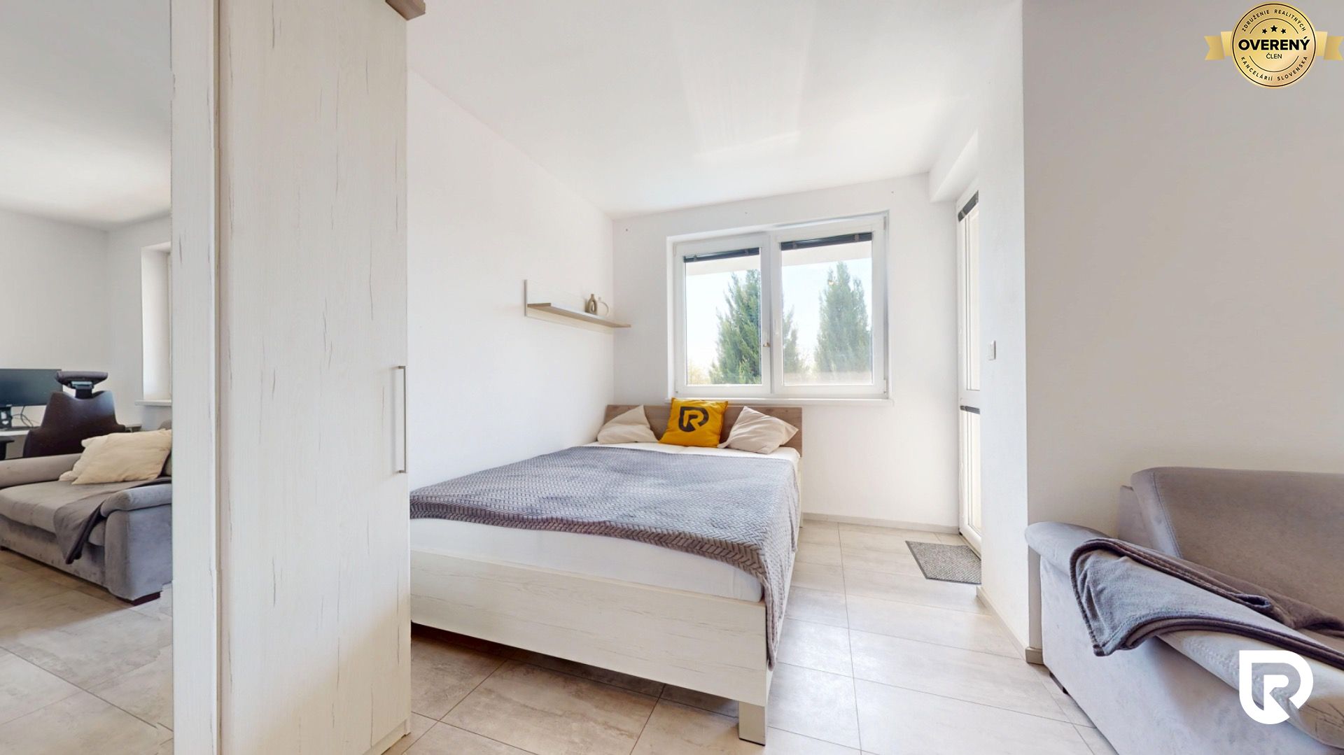 1-IZB. BYT 38m²+7m² BALKÓN | PARKOVANIE | PODUNAJSKÉ BISKUPICE – foto 9