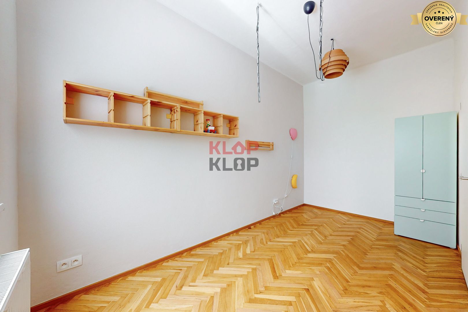 Pozrite si 4 i BYT vo VÝNIMOČNEJ LOKALITE, TEHLA, po REKONŠTRUKCII – foto 6