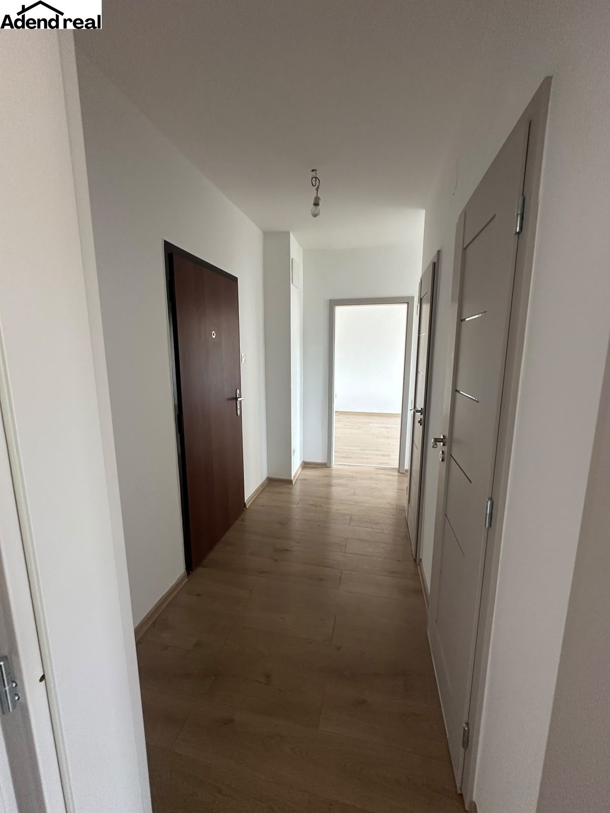 Na predaj kompletne zrekonštruovaný 2-izbový byt - Dúbravka-Galbavého – foto 10