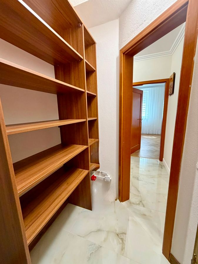 S garážovým státím a záhradkou 3 izbový byt na ul. Široká v Bratislave – foto 10