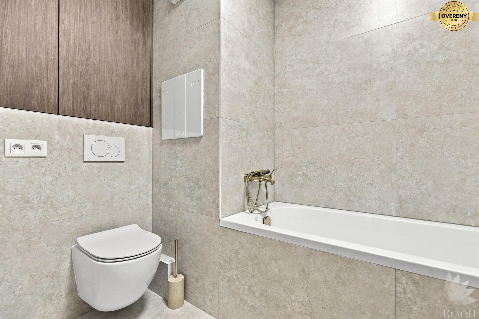 Realitná kancelária Real-H,s.r.o. pripravila nádherný moderný byt – foto 6