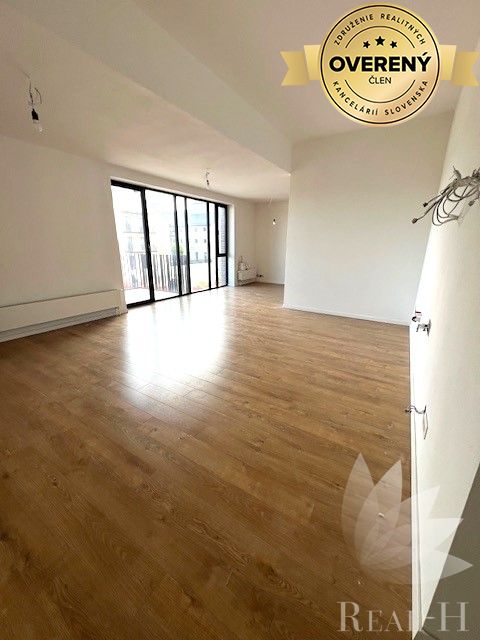 PREDAJ VEĽKORYSÝ 2 IZBOVÝ BYT NOVOSTAVBA DESINGN CENTER – foto 6