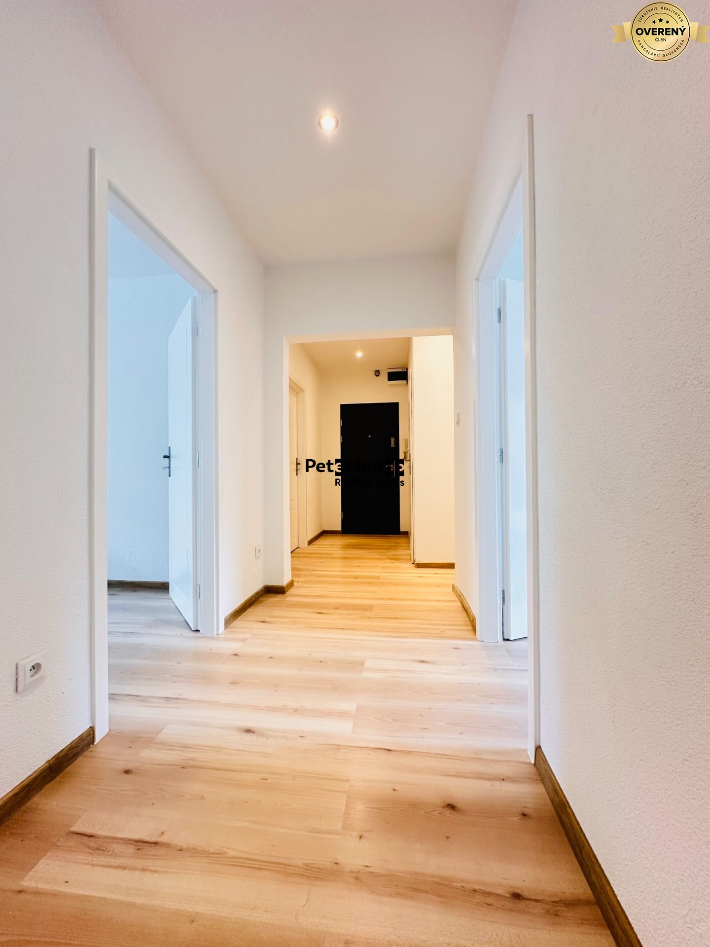 NA PRENÁJOM 4-IZBOVÝ BYT, UL. VARŠAVSKÁ – foto 10