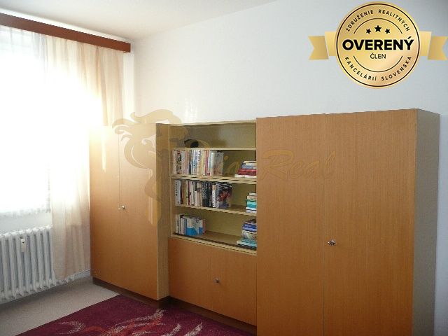 Veľký 2-izb. byt na ul. Vilova, Petržalka, 7.p./7 – foto 8