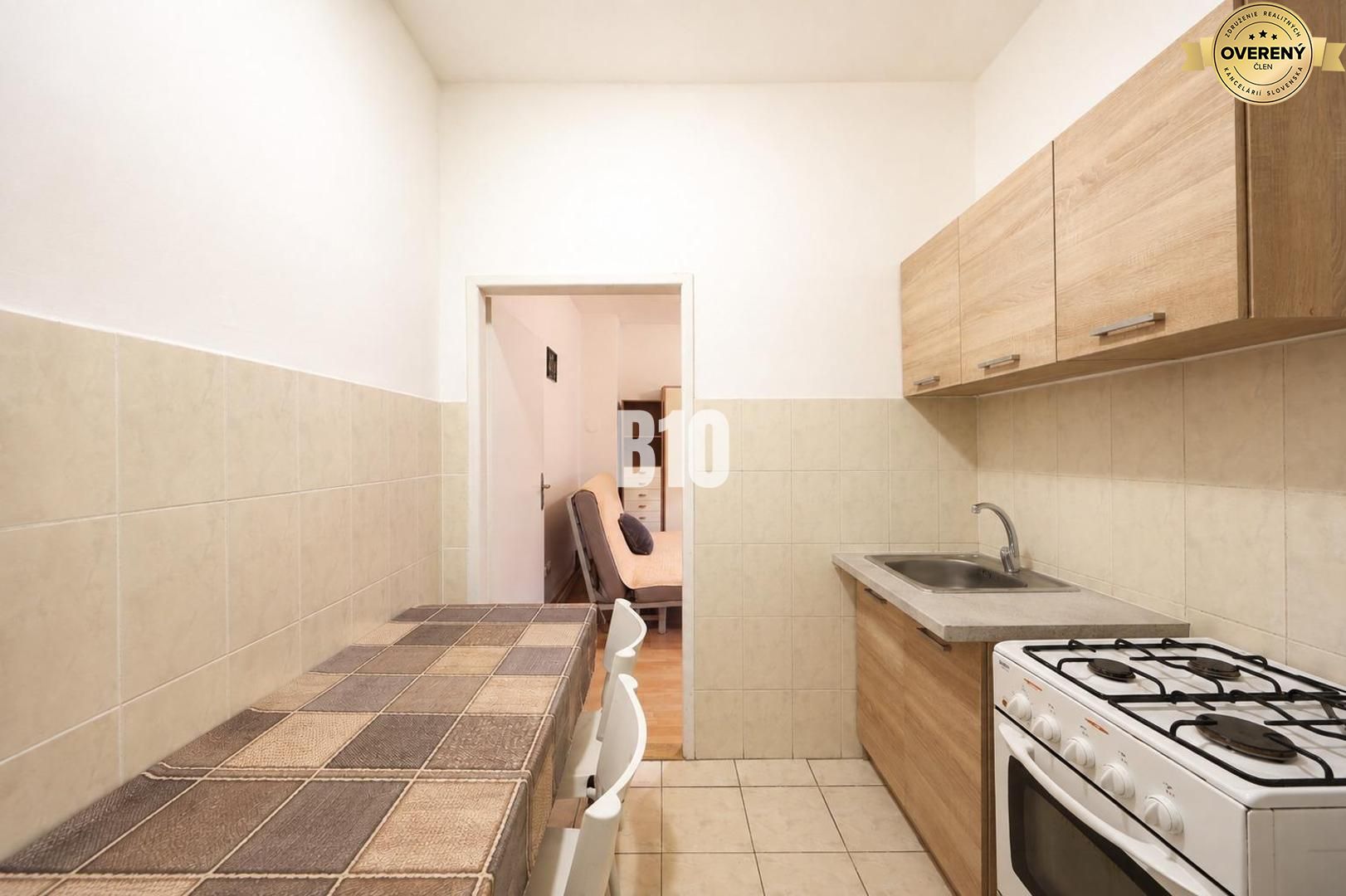 30m² V SRDCI STARÉHO MESTA – INVESTIČNÝ BYT PÁR KROKOV OD MICHALSKEJ B – foto 7