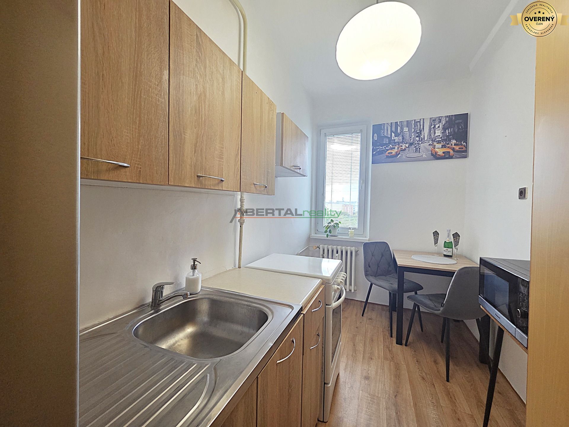 Priestranný a svetlý 1i byt (43 m²), Mesačná ul., Ružinov, Bratislava – foto 5
