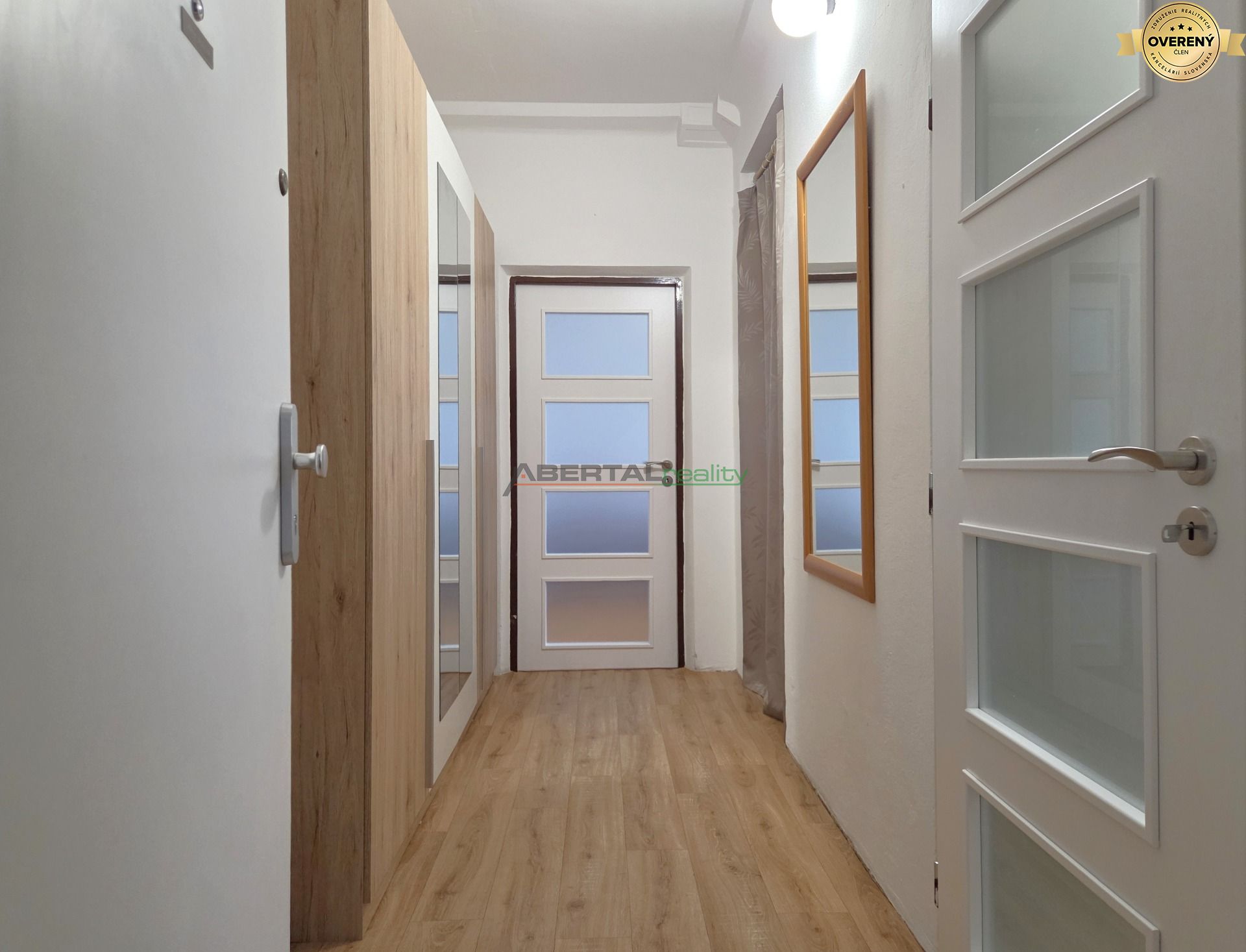 Priestranný a svetlý 1i byt (43 m²), Mesačná ul., Ružinov, Bratislava – foto 8