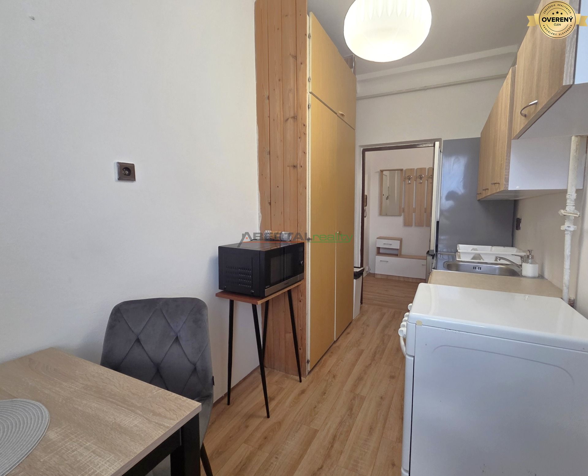 Priestranný a svetlý 1i byt (43 m²), Mesačná ul., Ružinov, Bratislava – foto 6