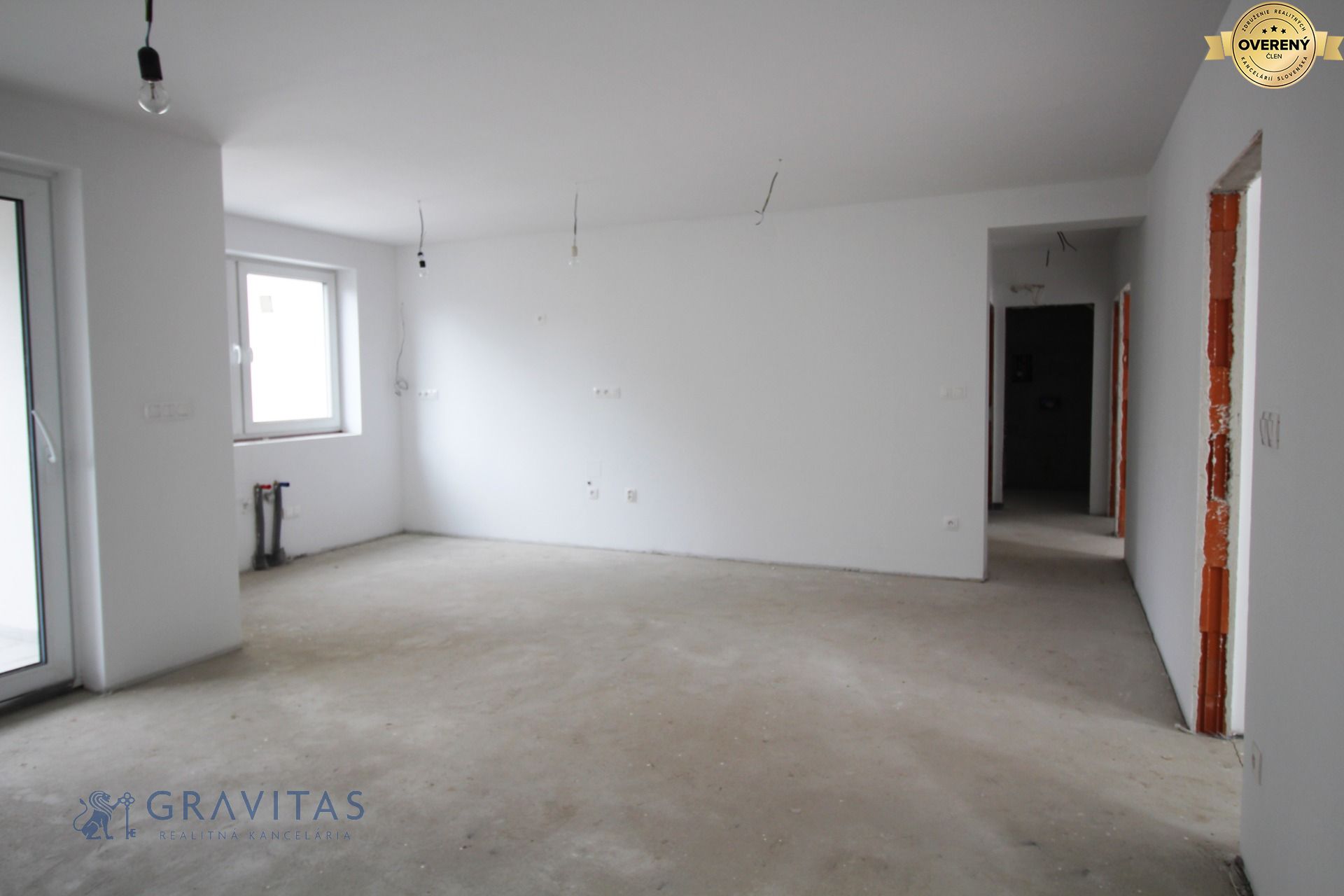 4-izbový byt (apartmán) v Starom Meste na Čajakovej ul. – foto 3