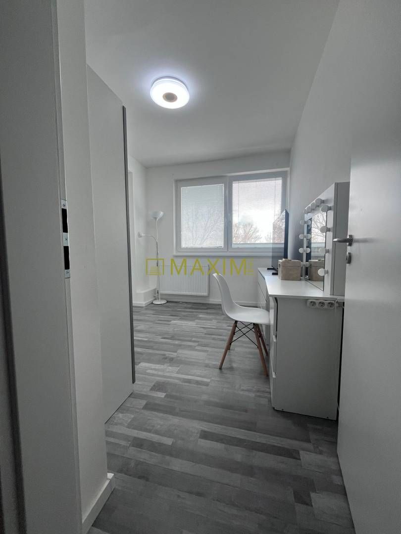 2-izbový byt s priestrannou lodžiou v bytovom dome - Vlčie hrdlo, BA – foto 5