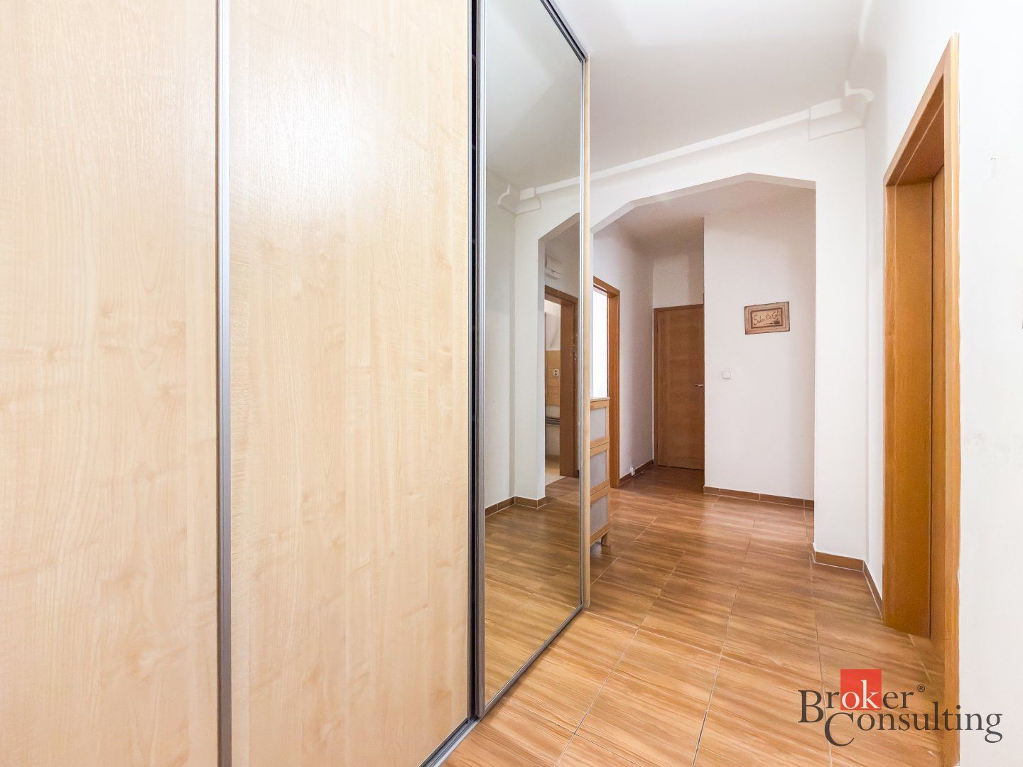Svetlý 3i byt s balkónom v Ružinove – foto 10