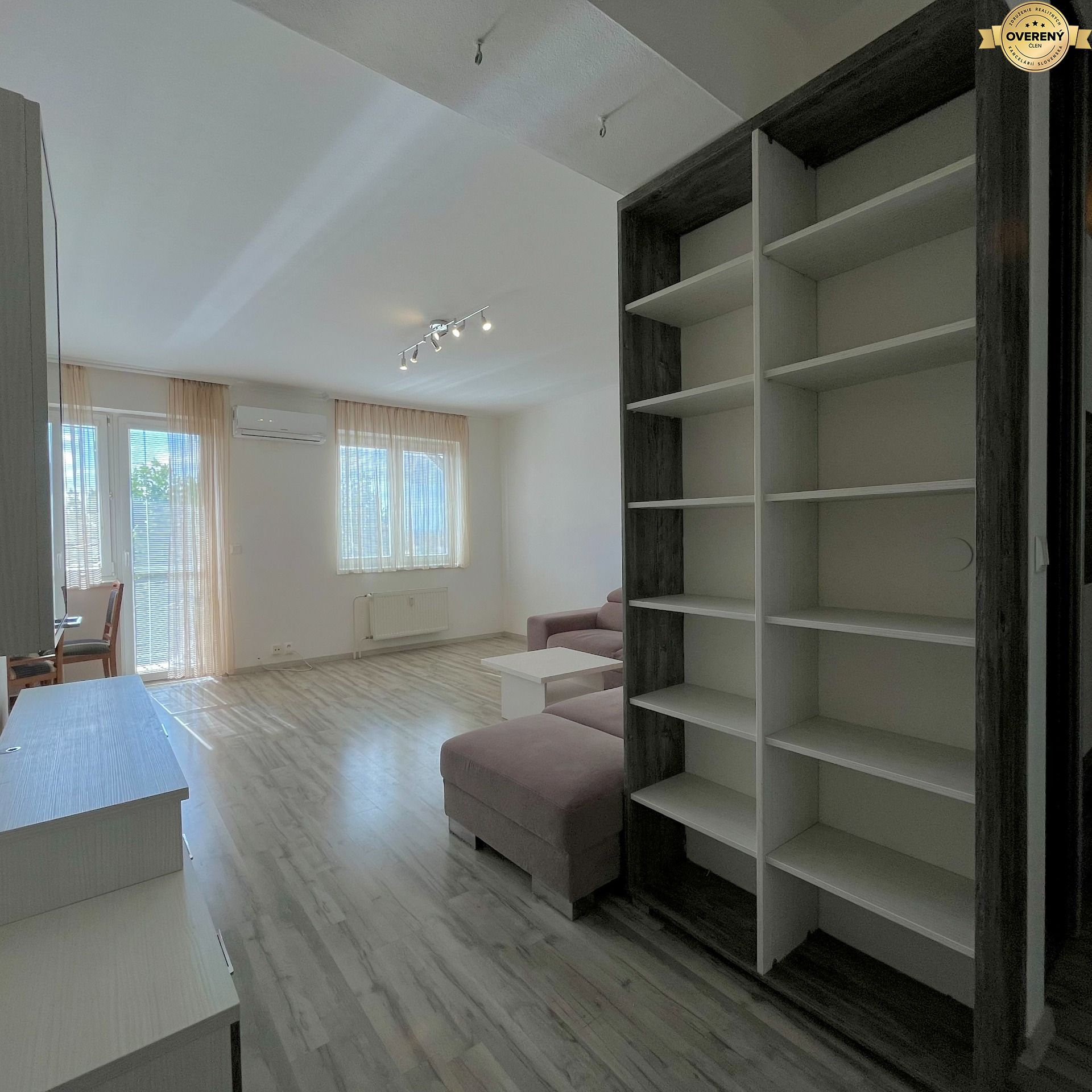 Prenájom 3-izbového bytu – Baltská ulica, Bratislava – foto 8