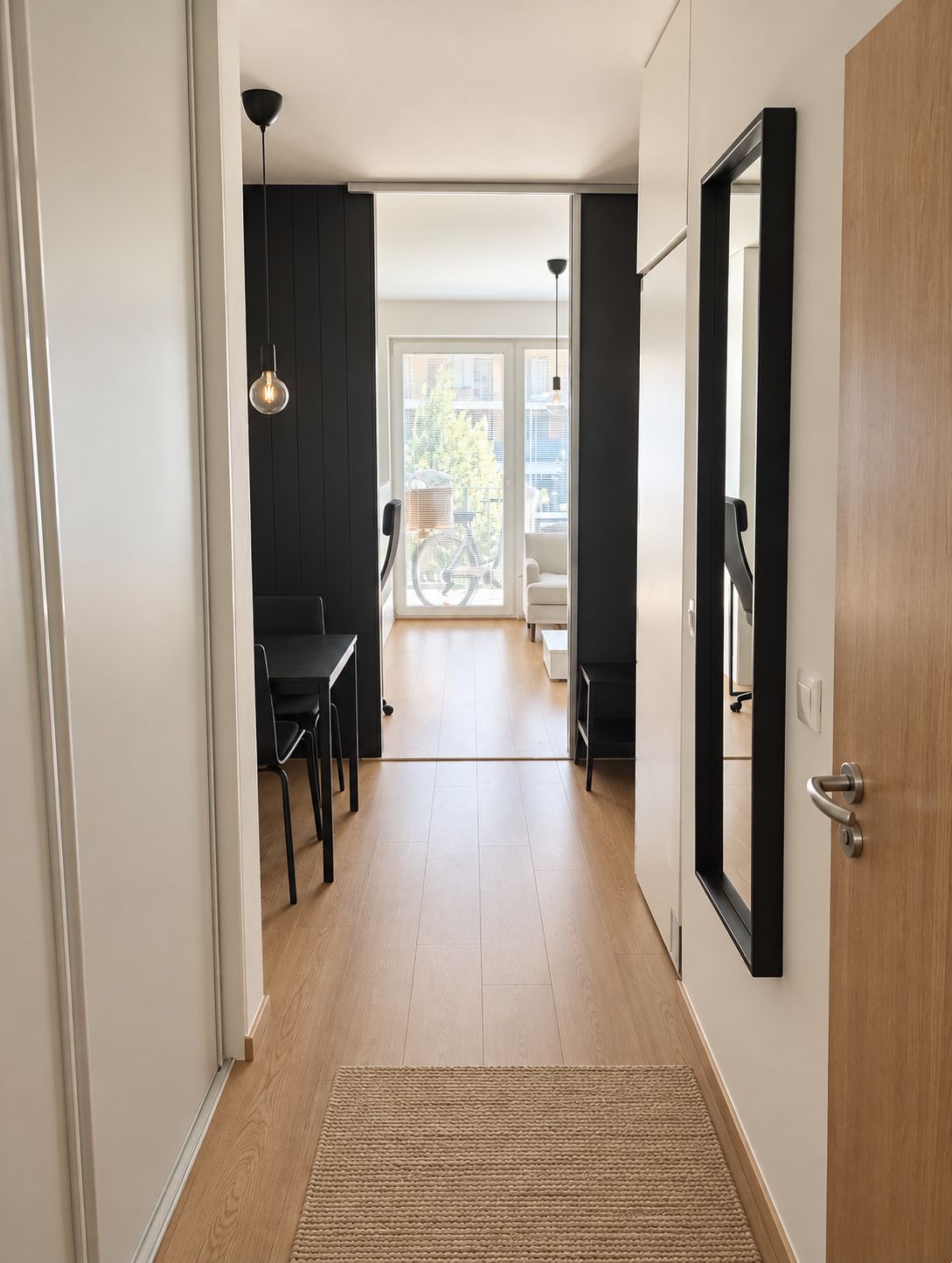 Útulný a moderne zariadený byt v Slnečniciach – foto 2