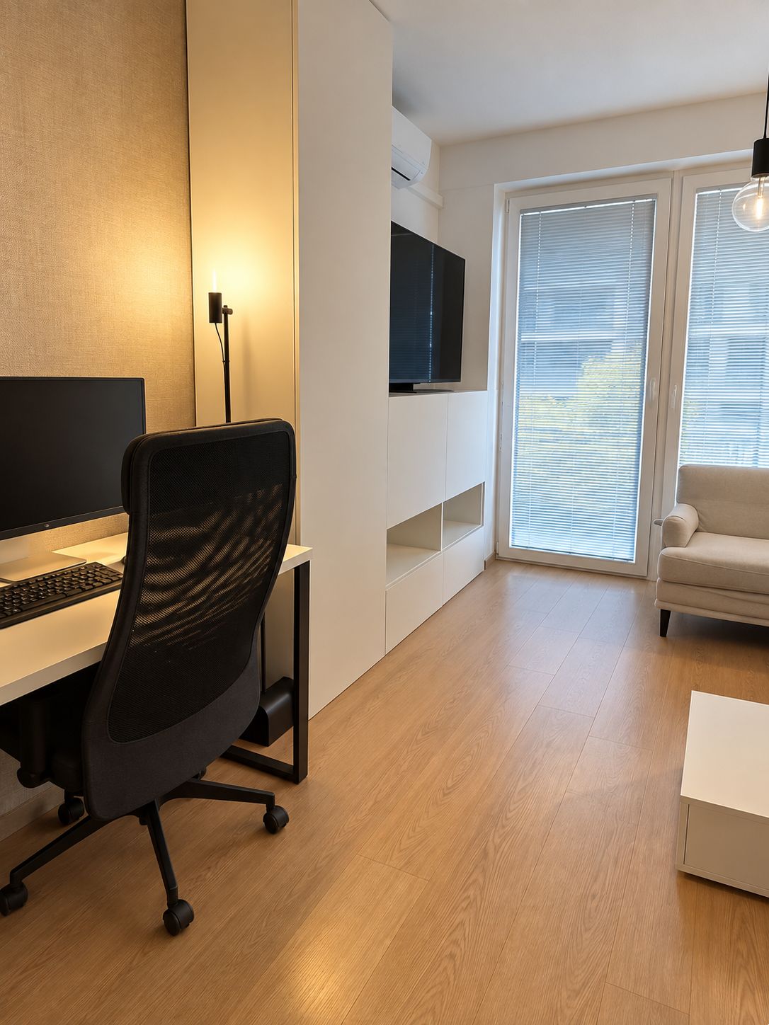 Útulný a moderne zariadený byt v Slnečniciach – foto 9