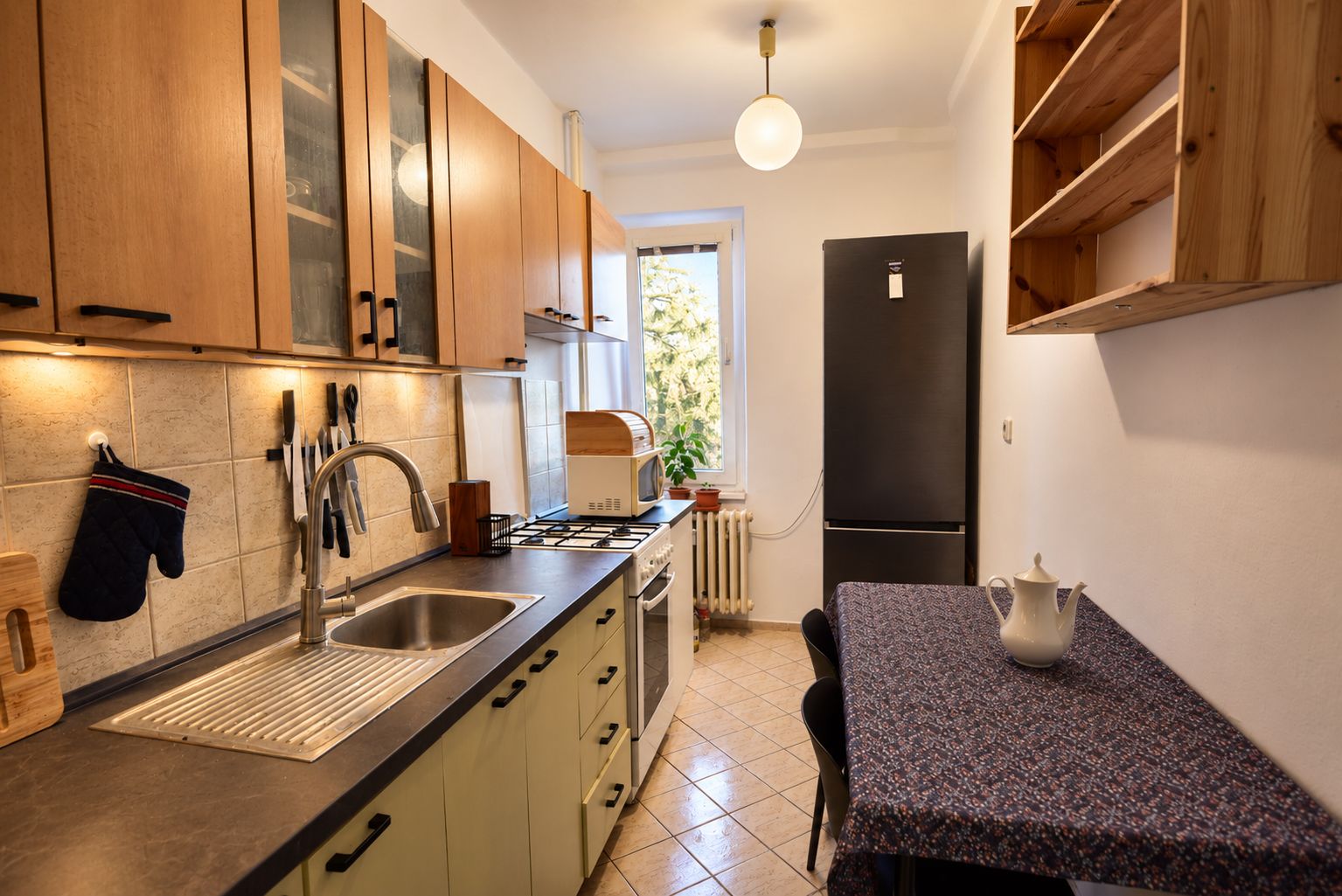 Na prenájom 1-izbový byt, 40 m², Medzilaborecká ul., Ružinov – foto 3