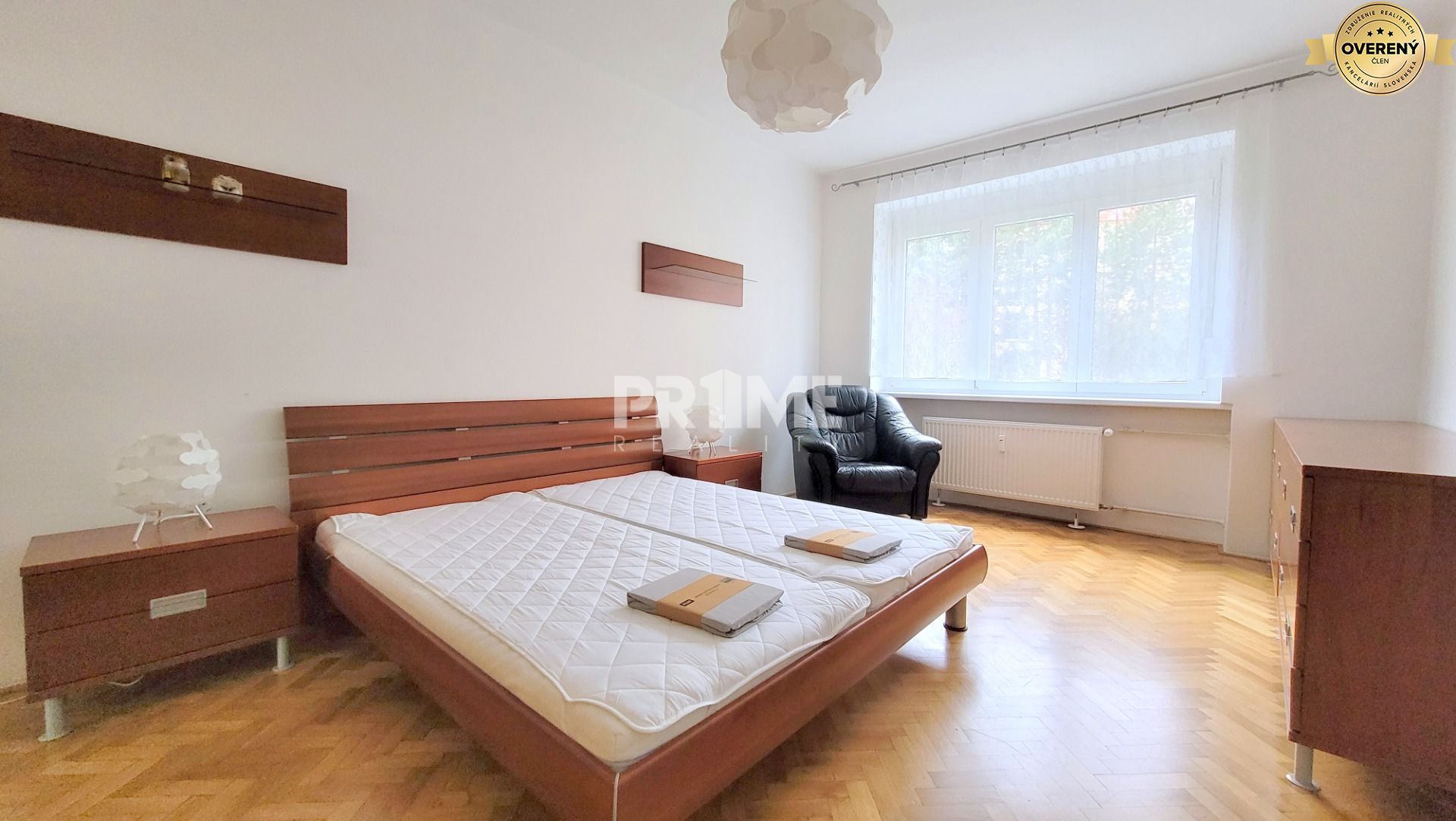 Pekný 2i byt, REKONŠTRUKCIA, KLÍMA, Karadžičova ulica, Staré Mesto – foto 8