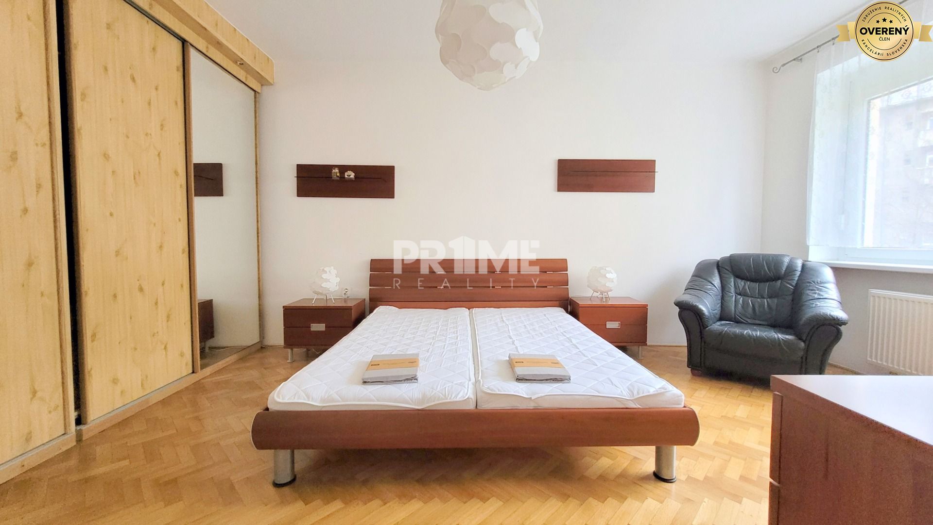 Pekný 2i byt, REKONŠTRUKCIA, KLÍMA, Karadžičova ulica, Staré Mesto – foto 5