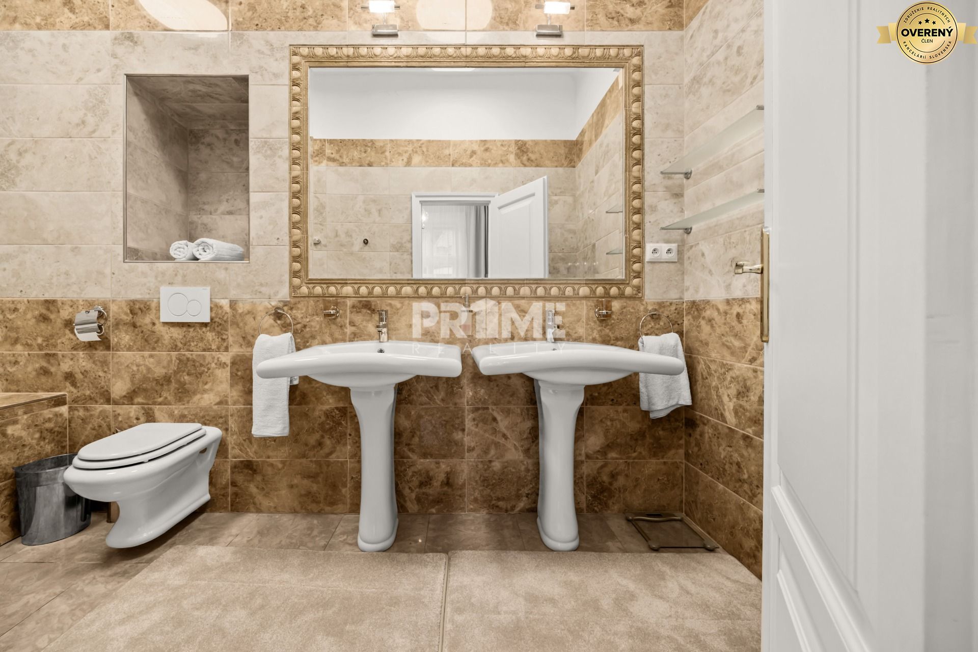 VEĽKOMETRÁŽNY 3i byt ( 130 m2 ), REKONŠTRUKCIA, CENTRUM – foto 7