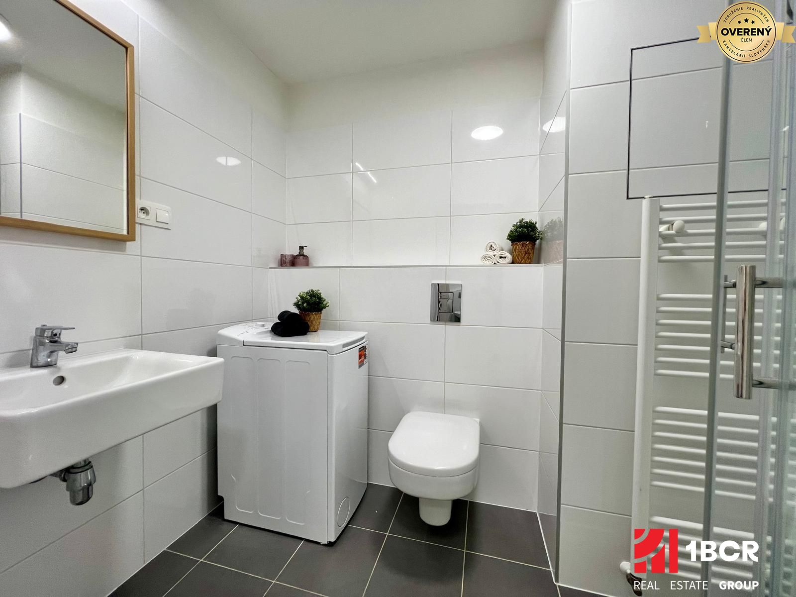 SLNEČNICE - ZÓNA VILADOMY | SLNEČNÝ 1-IZBOVÝ BYT, PARK. STÁTIE – foto 9