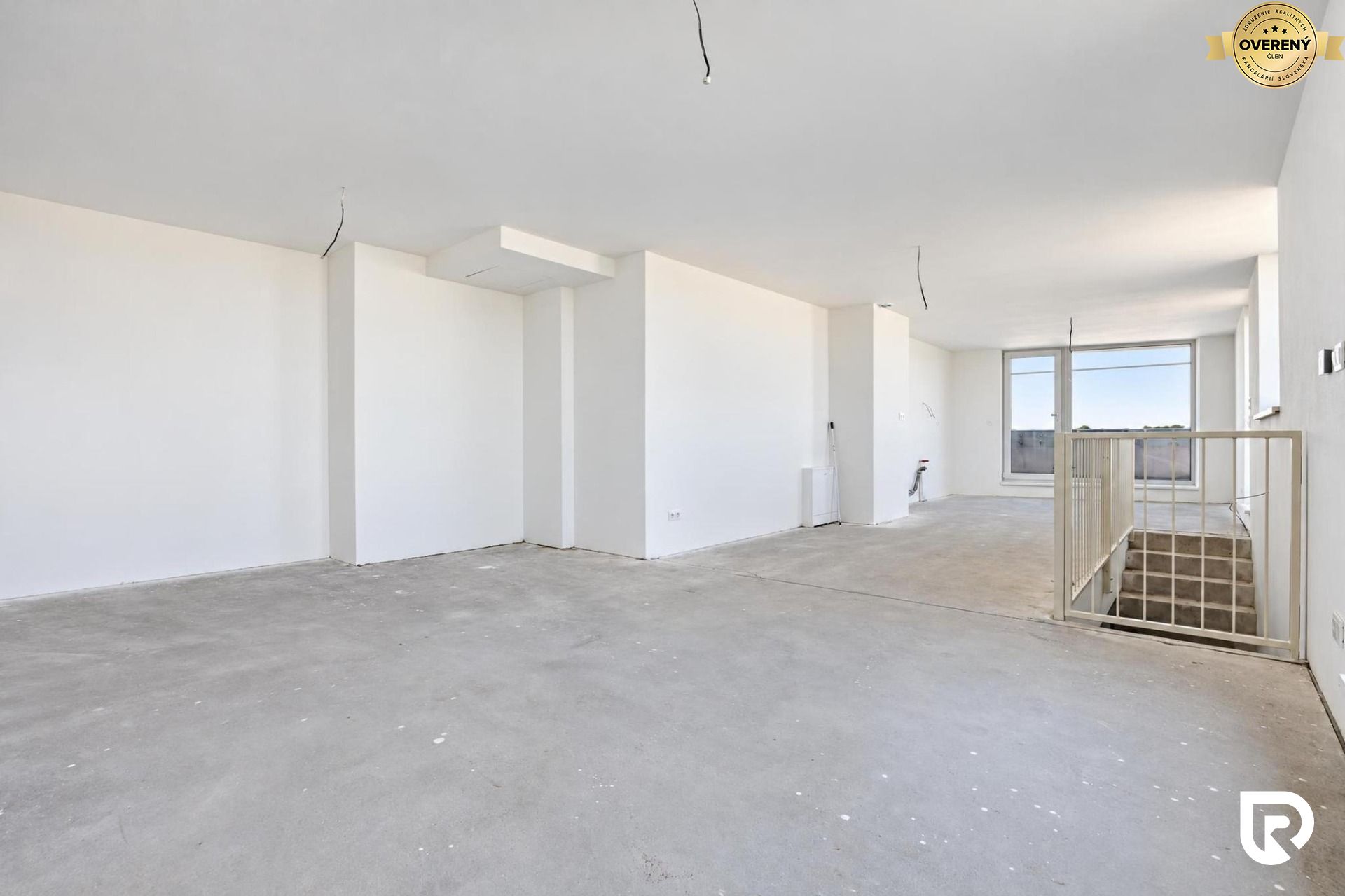 4i mezonet v Matadorke s výhľadom na hrad | 28. poschodie | 179 m² – foto 8