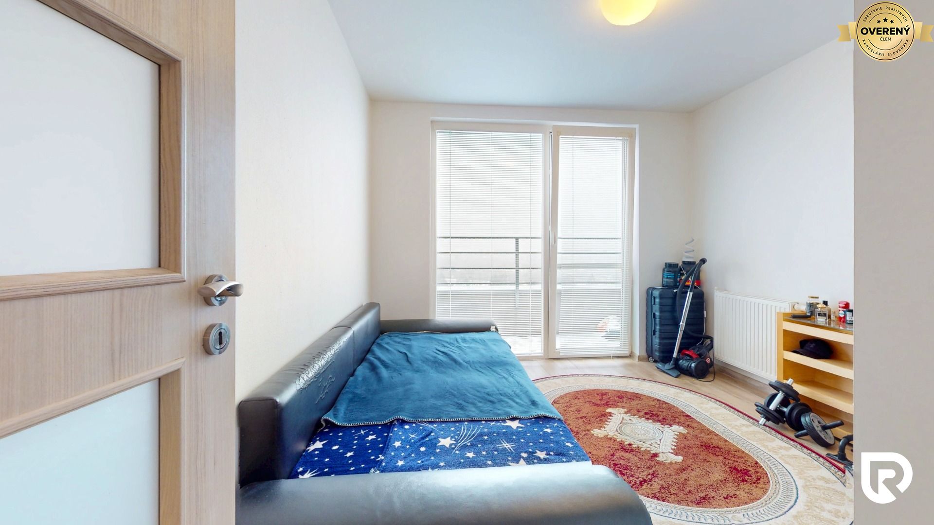 Komplet zariadený 2i byt s panoramatickými výhľadmi a 5.3 m² terasou – foto 4