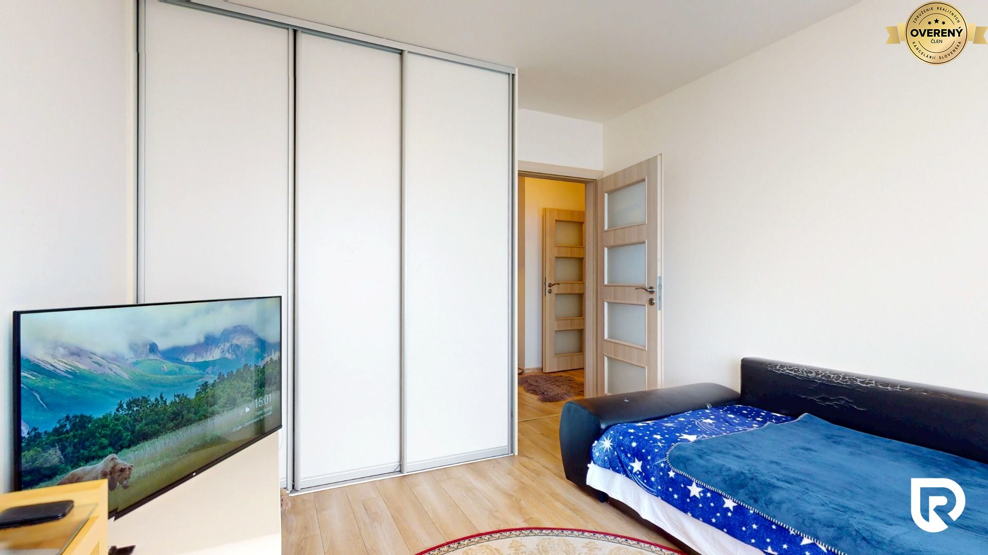 Komplet zariadený 2i byt s panoramatickými výhľadmi a 5.3 m² terasou – foto 3