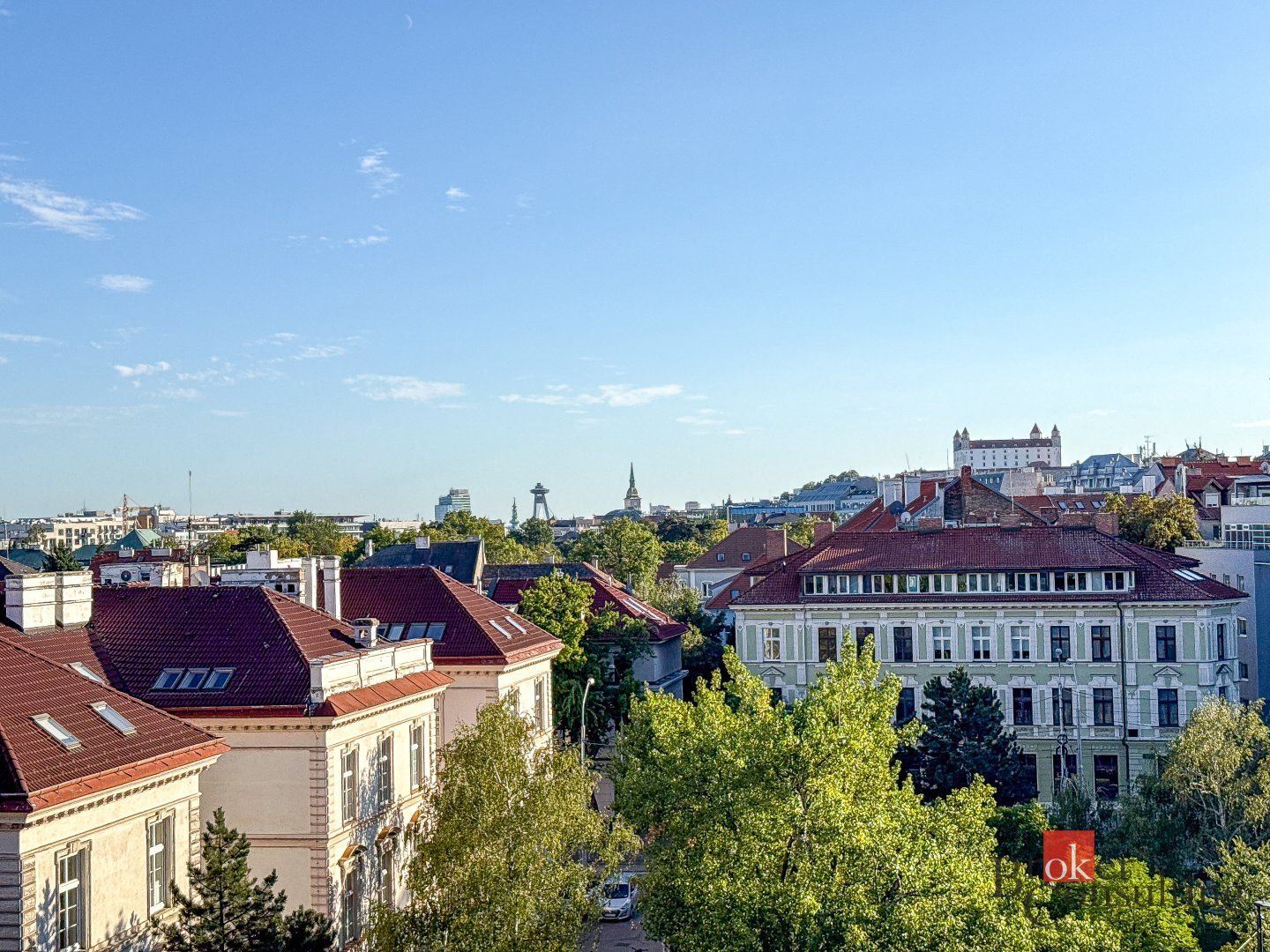 Štýlový 2i byt s panoramatickým výhľadom v centre mesta – foto 6
