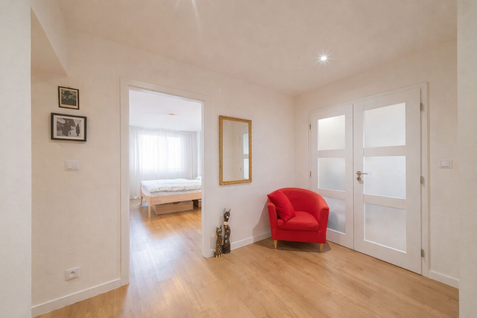 PREDAJ: Priestranný 3 izbový byt + loggia - pri Horskom Parku – foto 3