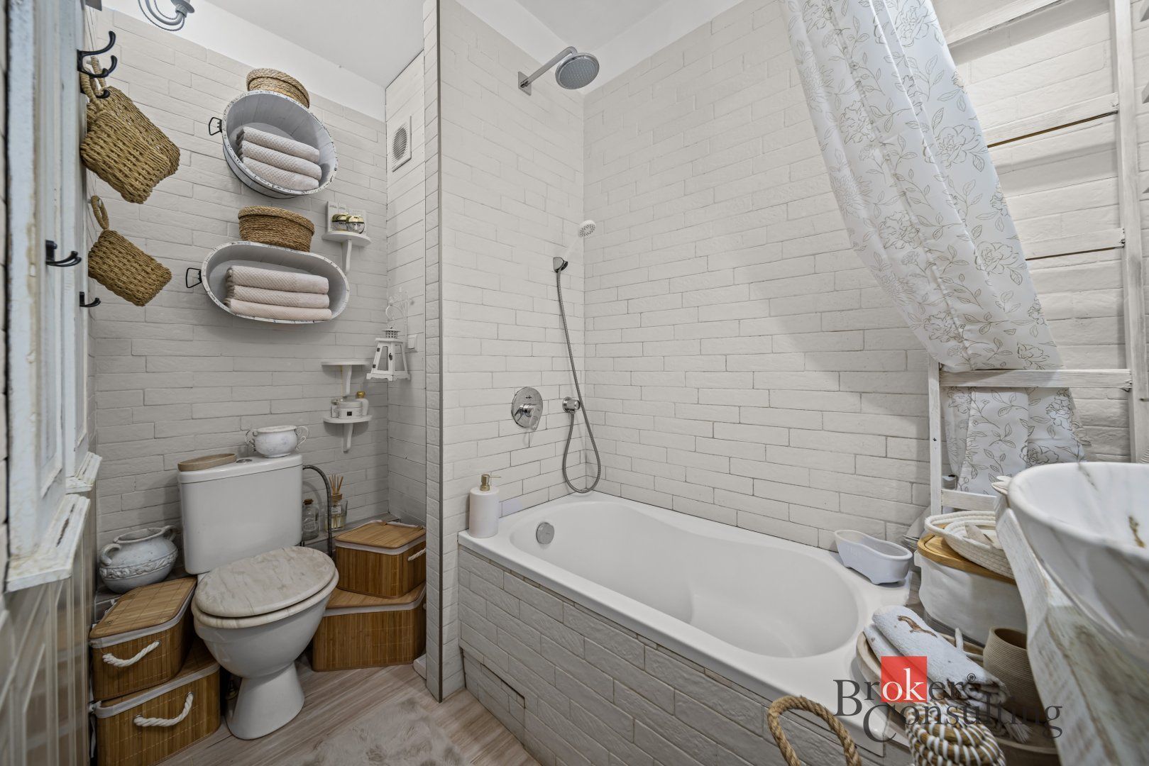 Na predaj svetlý 1-izbový byt s veľkým balkónom v obľúbenej lokalite P – foto 7