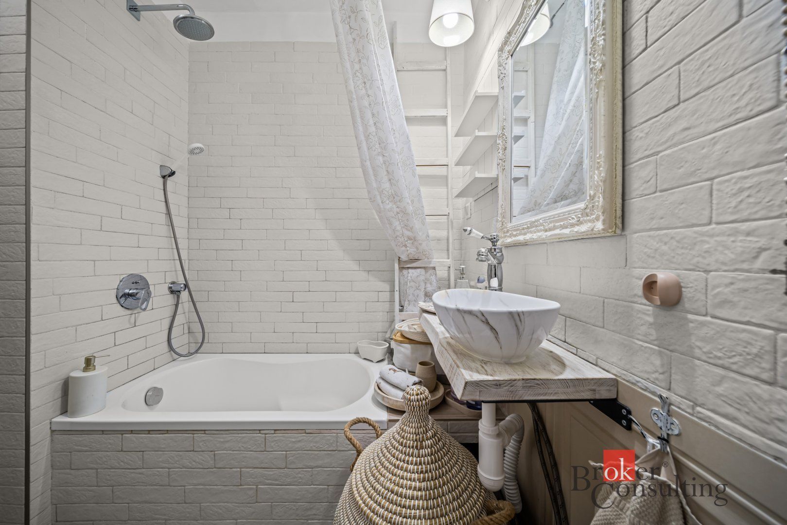 Na predaj svetlý 1-izbový byt s veľkým balkónom v obľúbenej lokalite P – foto 6