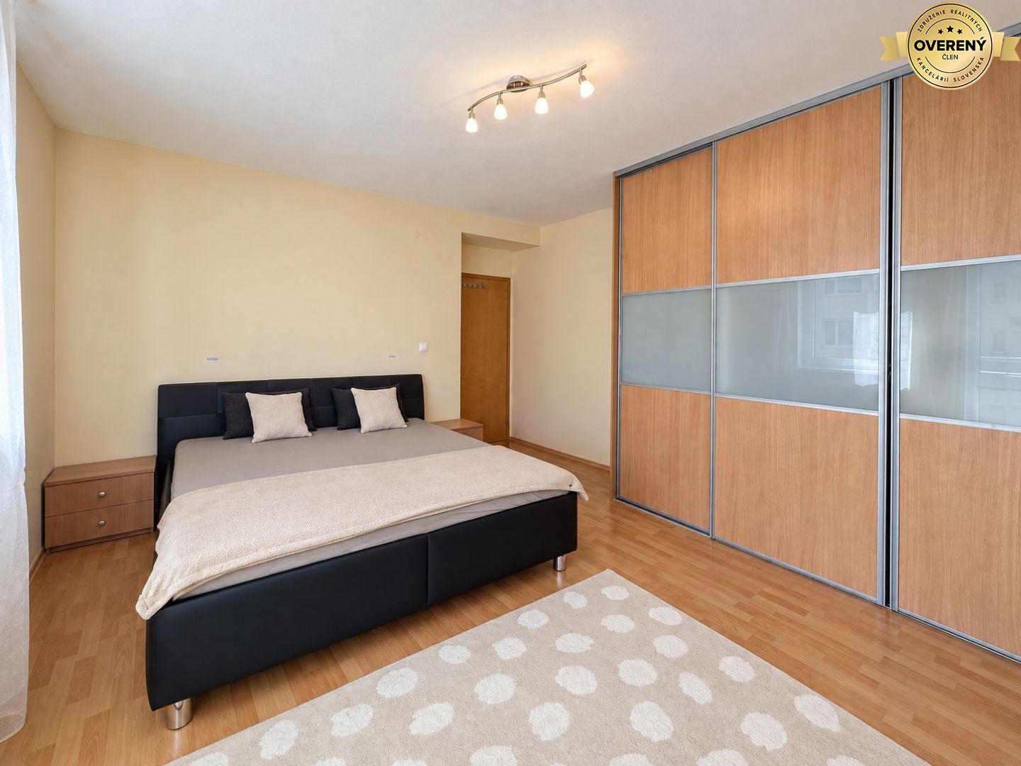 Na predaj 3-izbový byt s dvoma balkónmi | Na Križovatkách, Bratislava – foto 8