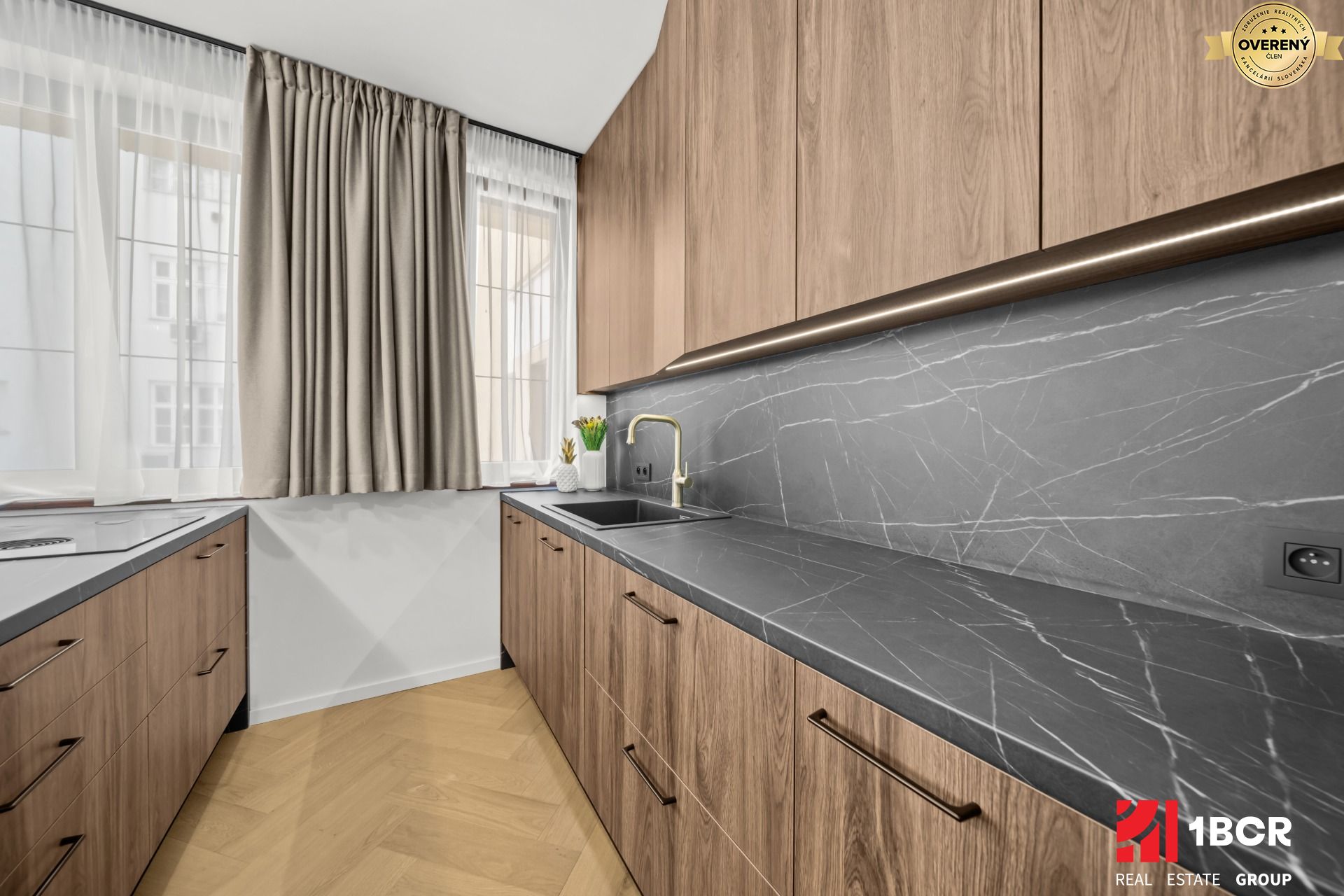 VÝNIMOČNÝ 2 IZB. BYT NA PANSKEJ, STARÉ MESTO, BRATISLAVA – foto 8