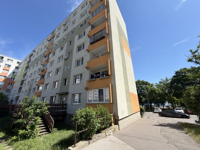 Predaj pekný 1 izbový byt, 35 m2, Dudvážska ulica, BA II. – foto 5