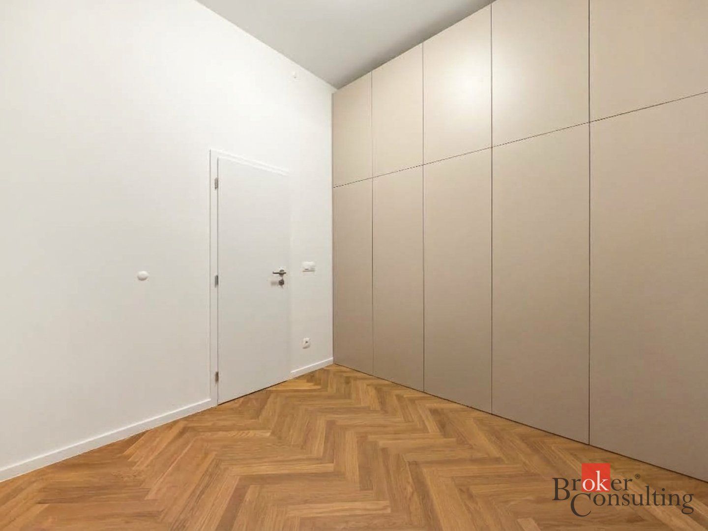 Nový 2i byt s terasou v UNO Poštová Residence – foto 10