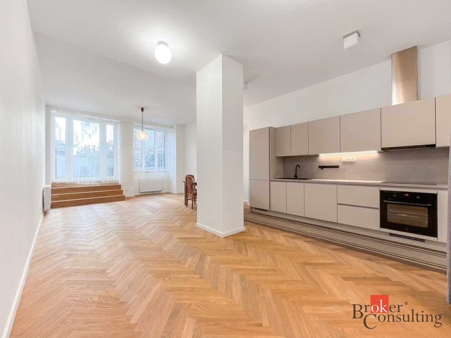 Nový 2i byt s terasou v UNO Poštová Residence – foto 2