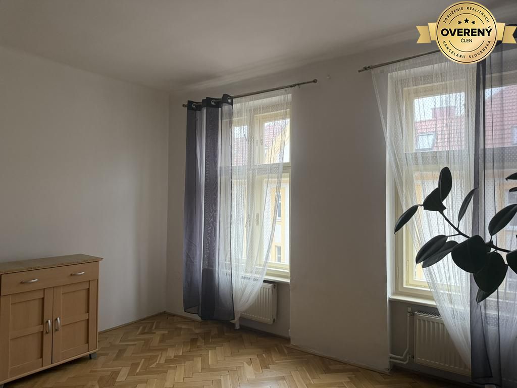 Praktický byt v širšom centre neďaleko Trnavského Mýta. Mestská ul. – foto 2