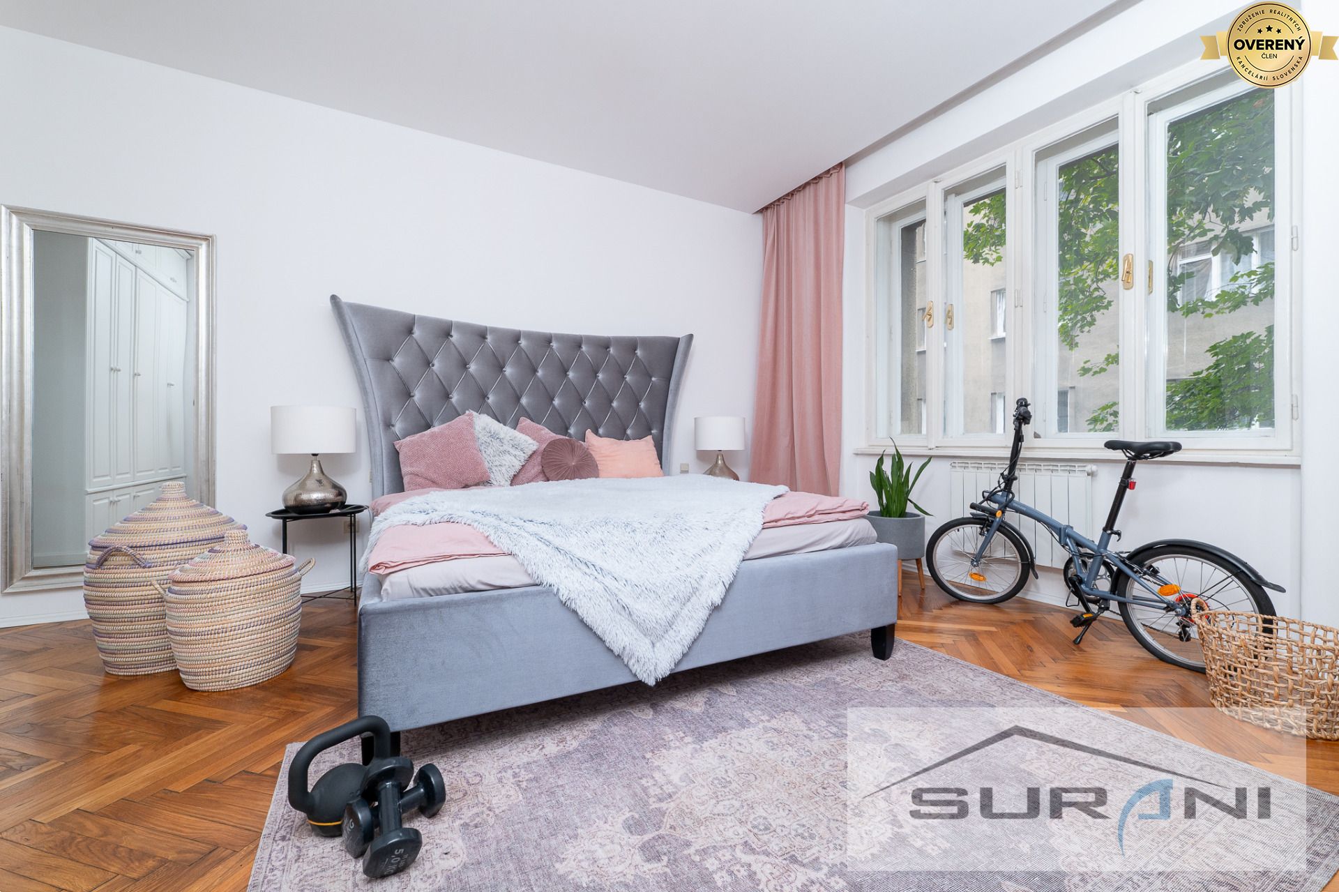 Priestranný 3‑izbový byt s loggiou | Staré Mesto – foto 9