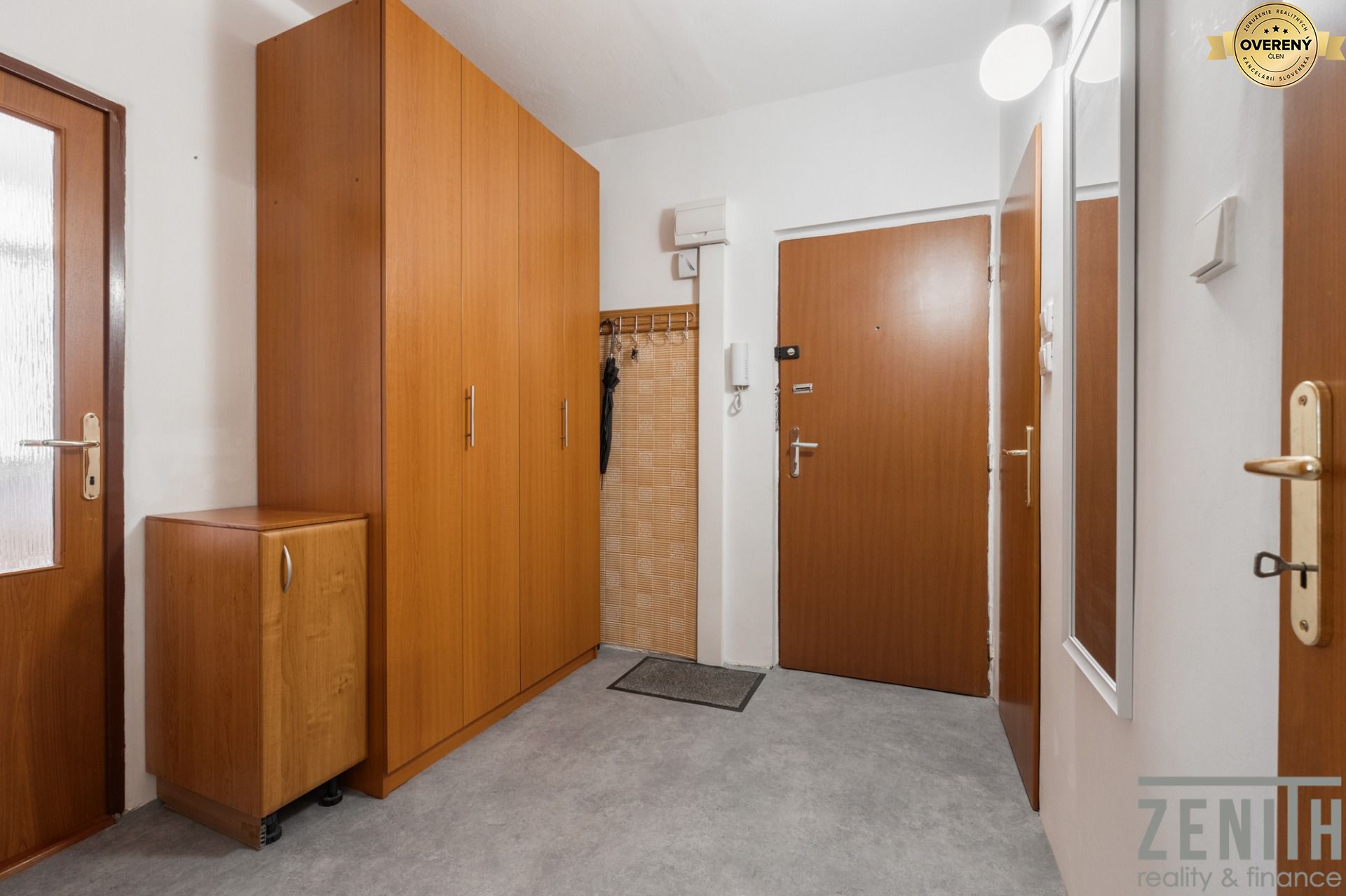 Na predaj 4‑izbový byt s veľkou loggiou, Karlova Ves – Fadruszova ul – foto 4