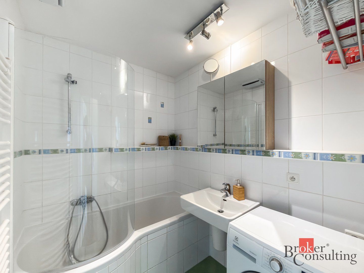 Priestranný 2i byt s loggiou a garážou v projekte Octopus – foto 10