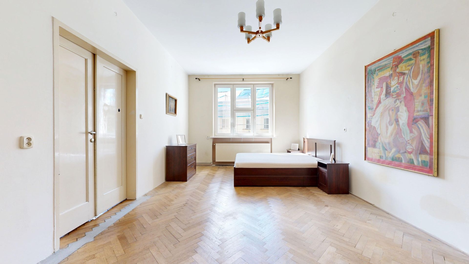 Centrum mesta_3,5‑izbový byt_pôvodný stav_loggia aj výťah – foto 9