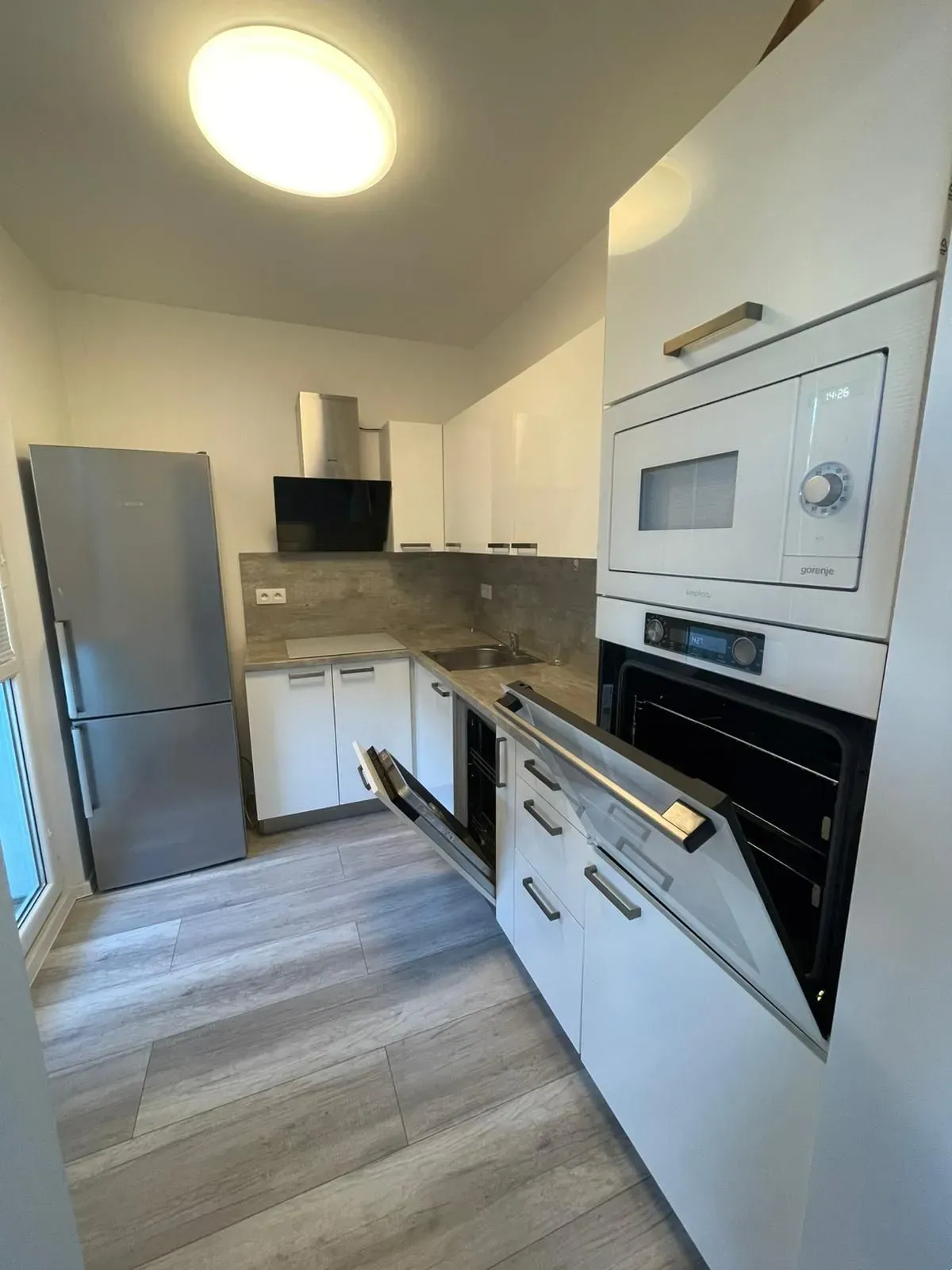 Prenájom zariadeného 2‑izbového bytu Bratislava II – foto 3