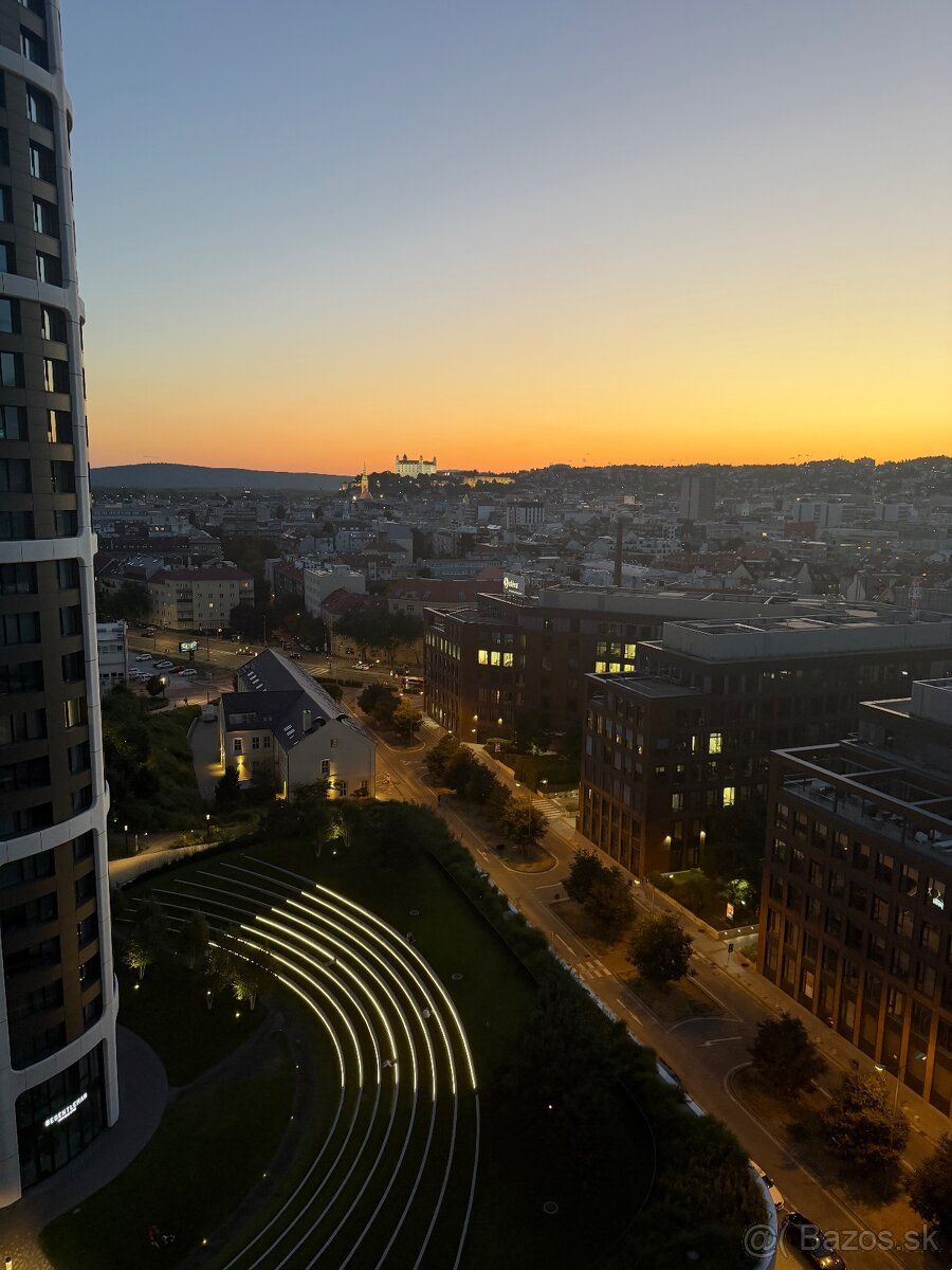 Prenájom 2‑izb bytu SKY PARK 14.p – foto 9
