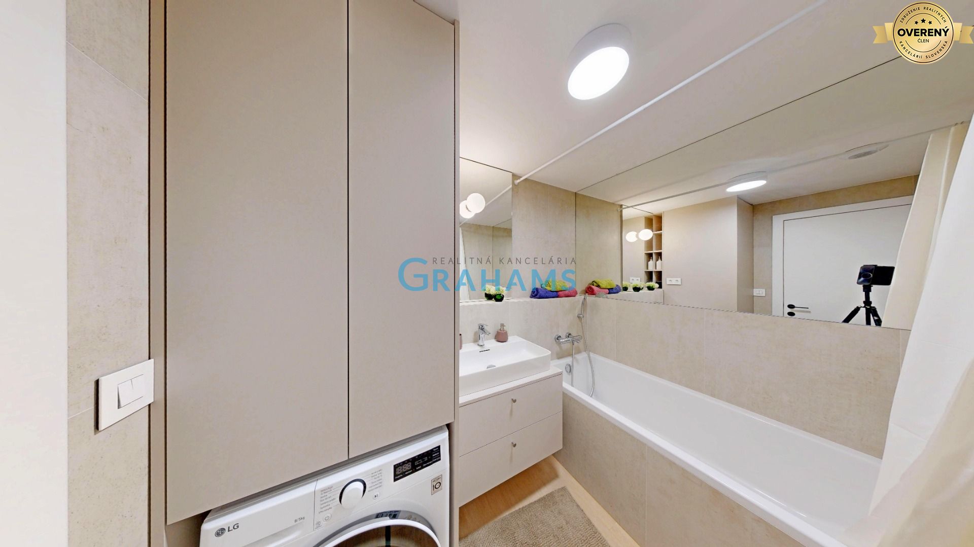 Eurovea Tower – terasa, garážové státie, klimatizácia, Downtown – foto 9