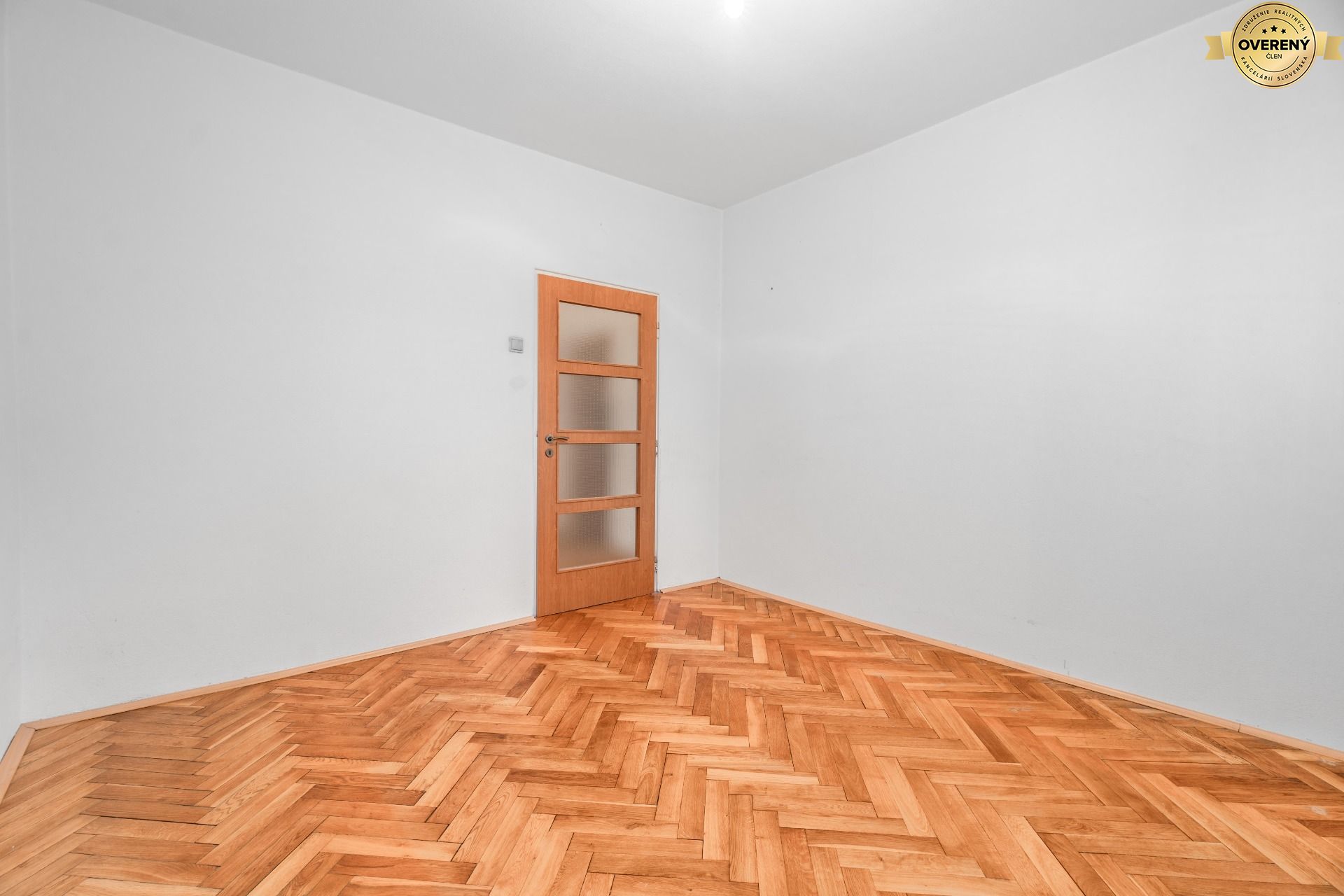 3‑izbbyt s veľkou loggiou vo vyhľadávanej lokalite Bratislava – foto 3