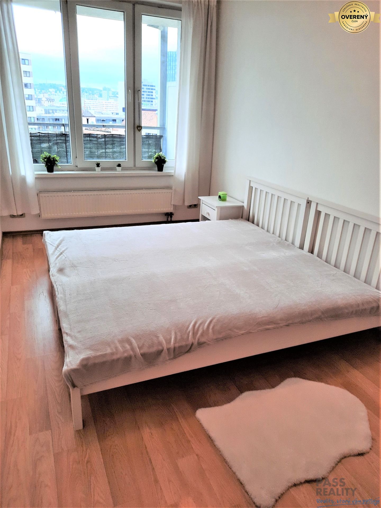 BEZ PROVÍZIE-Prenájom 2i (55,24 m2),10/13,LOGGIA,GARÁŽ, Jégeho, BA II – foto 7