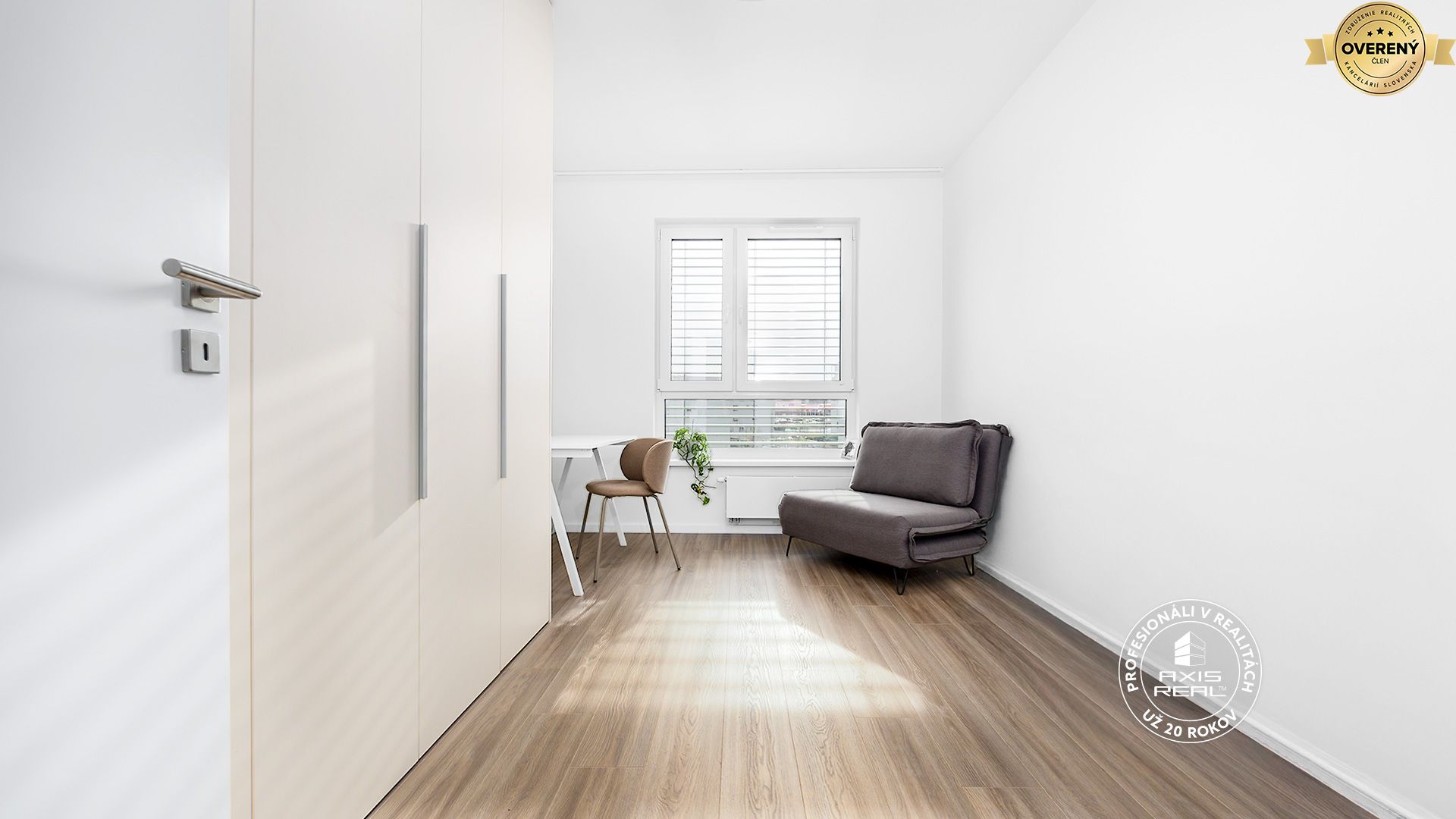 3‑izb. byt s lodžiou, klimatizáciou a garážovými miestom – foto 10