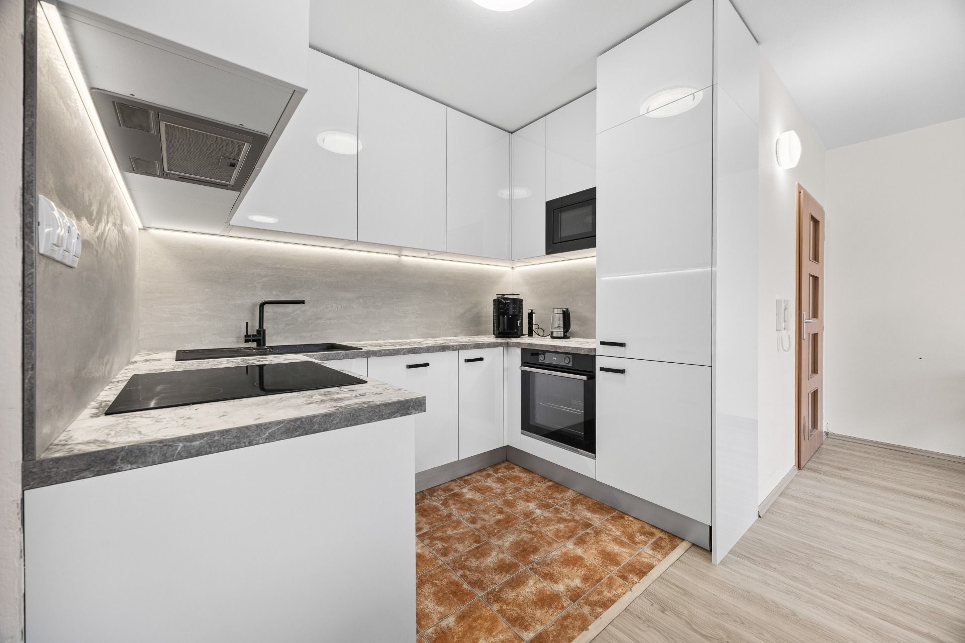 2‑izbový byt v pokojnej lokalite, Ľubovníková ul., Devínska Nová Ves – foto 6