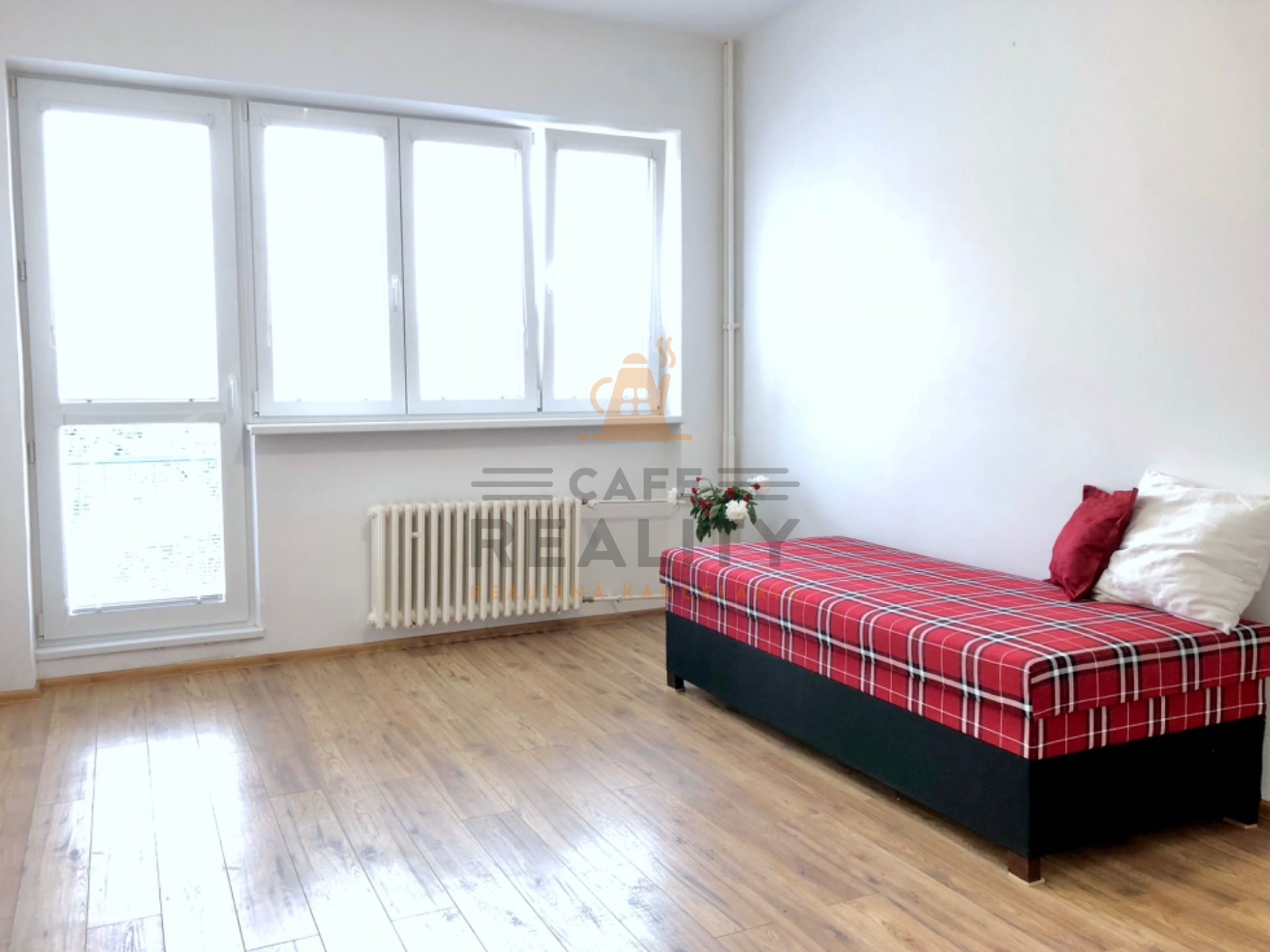 Na prenájom 3 izbový byt, 86 m2, Bratislava, Nové Mesto, Šancova ulica – foto 10