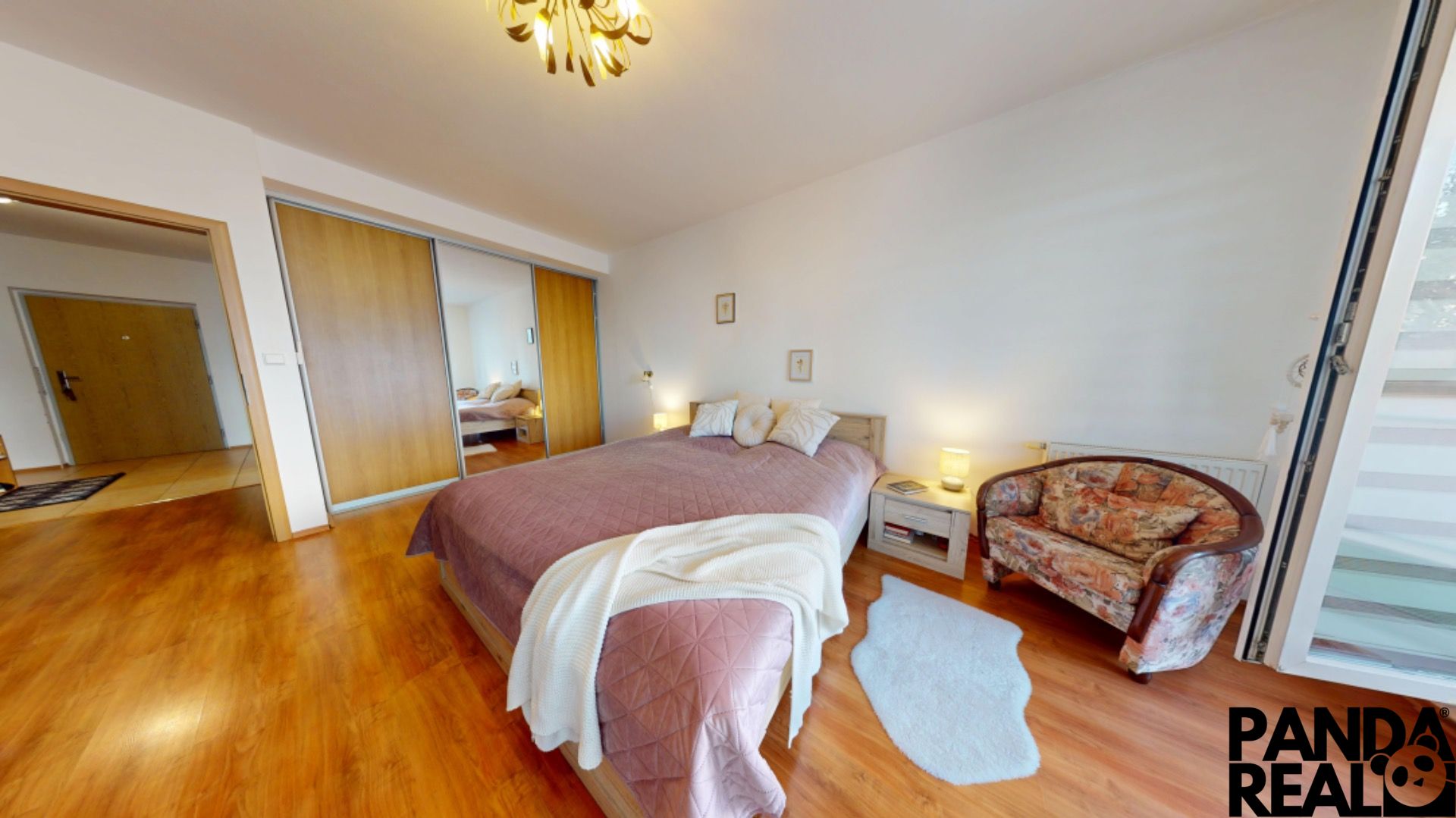 Veľkometrážny 2 izb. byt, vlastné parkovanie, Budatínska, Bratislava – foto 7