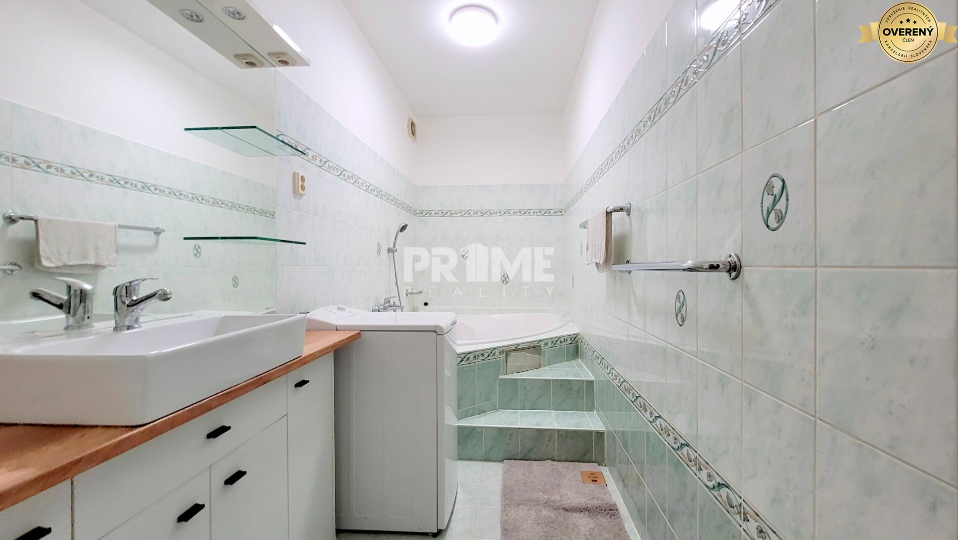 MODERNÝ 2i byt ( 65 m 2 ) v Starom Meste, KLÍMA, Karadžičova ulica – foto 8